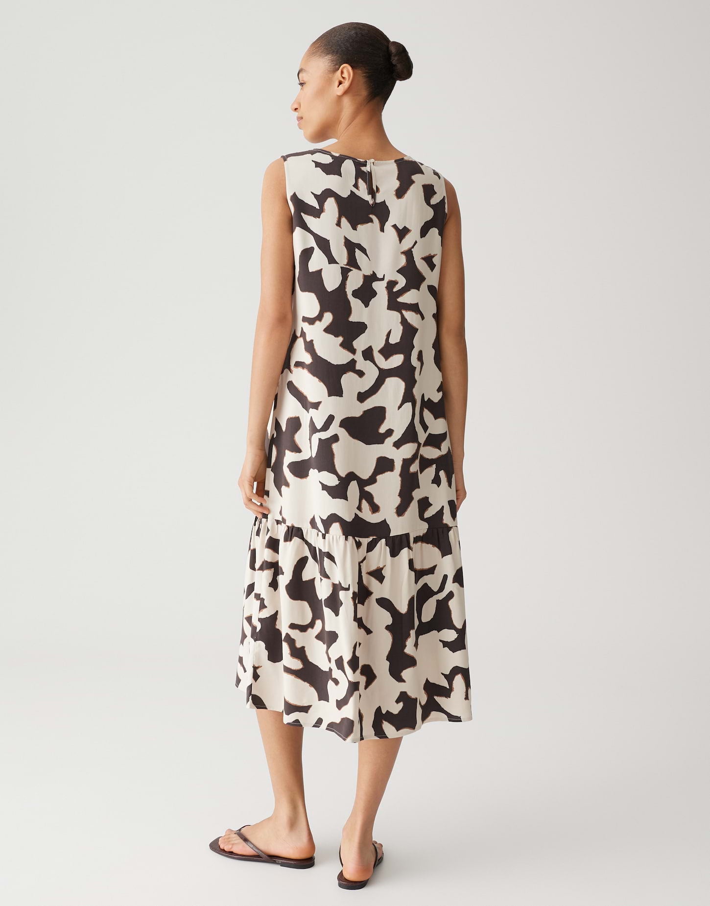 Opus Damen Kleider Midnight Brown