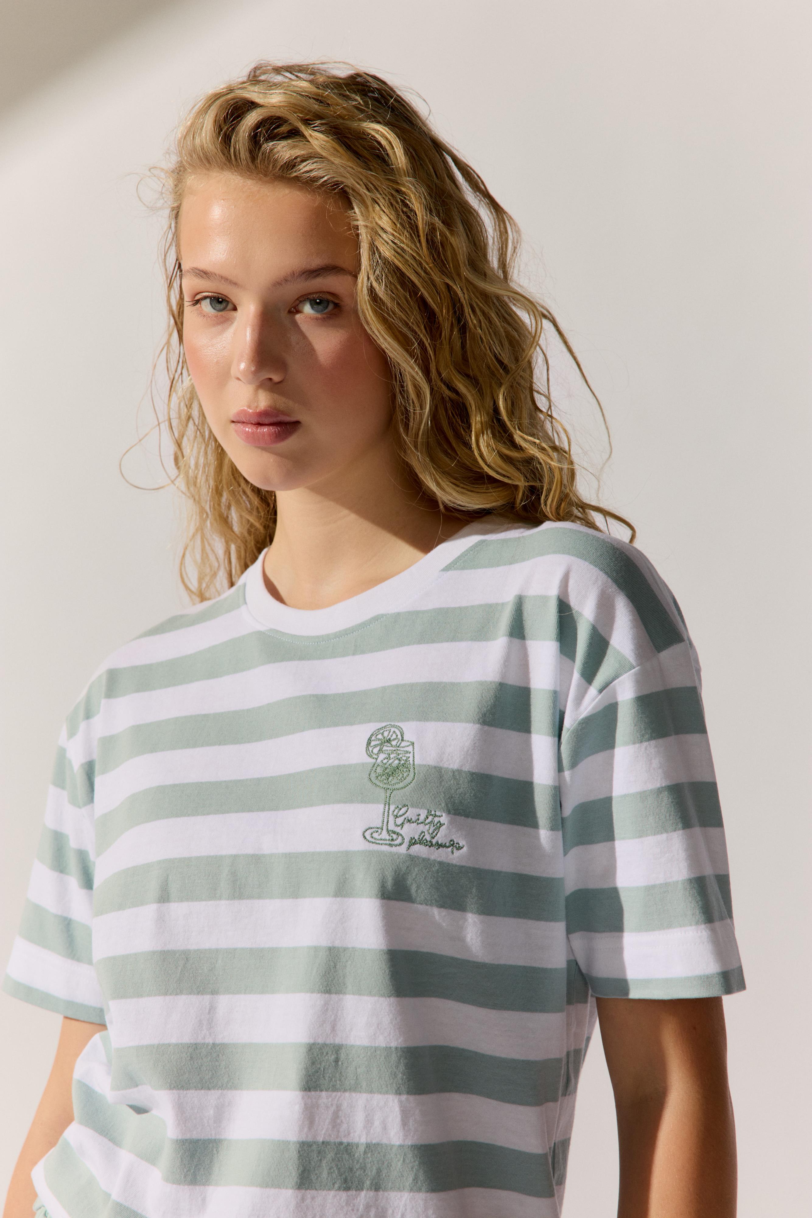 Fashion People Damen T-Shirts Sage Mist Strip