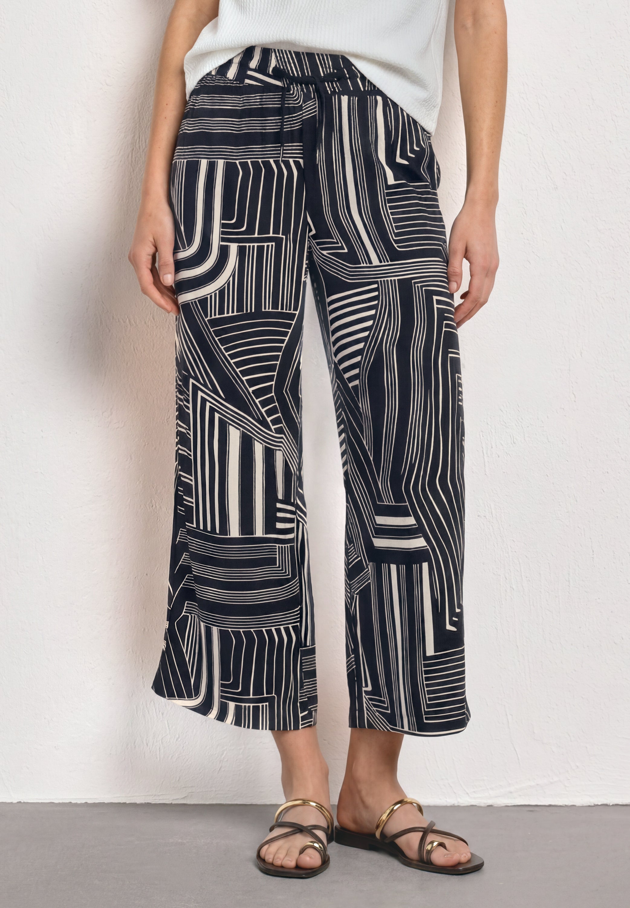 Street One Damen Hosen Darkest B