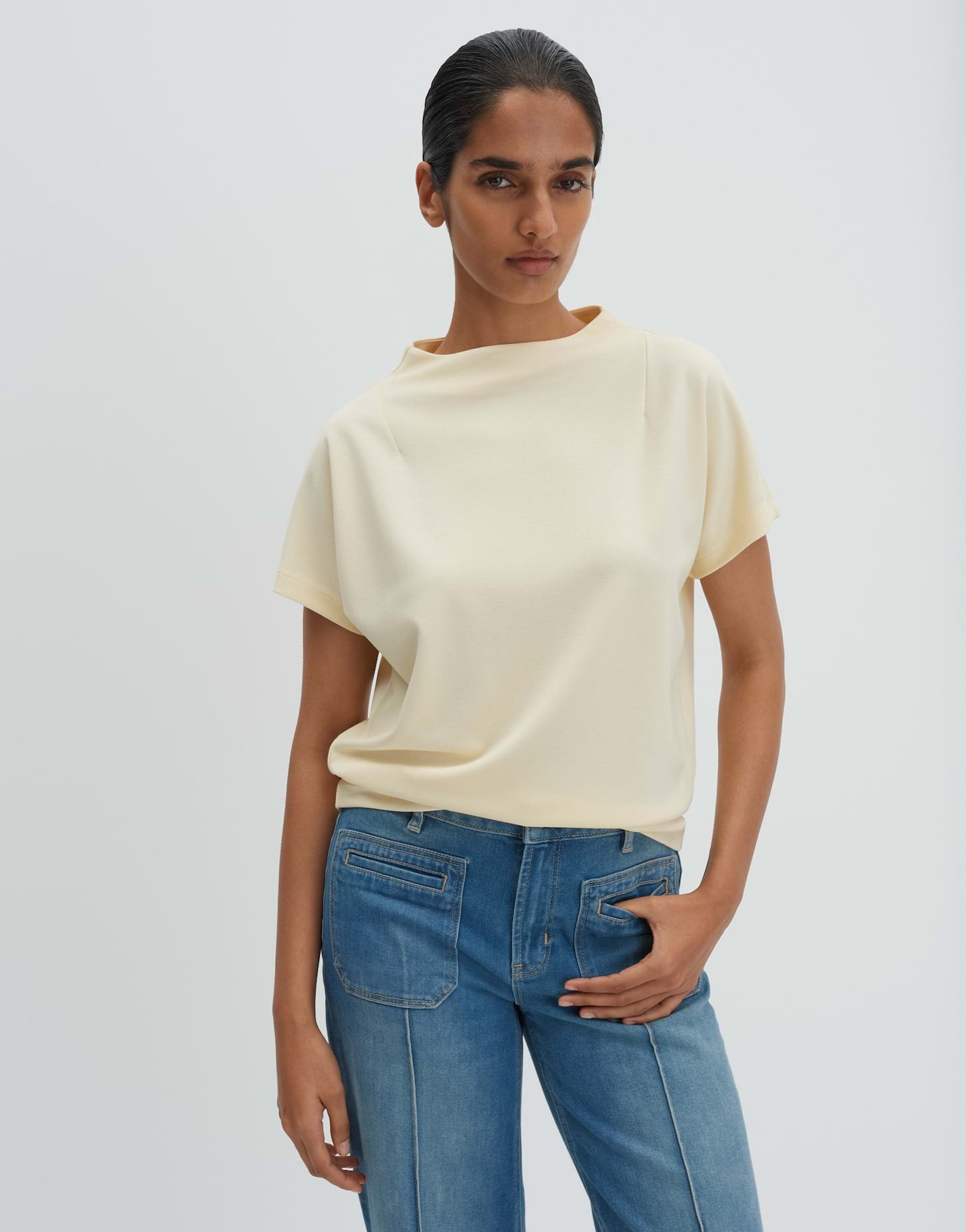 Someday Damen T-Shirts Buttercream