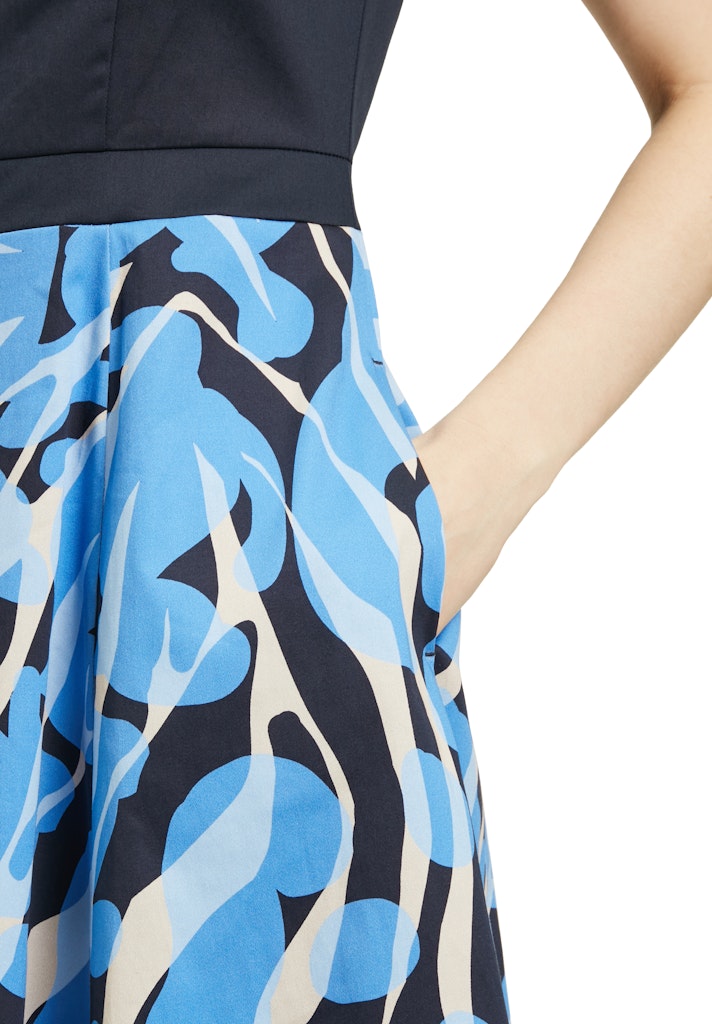 Betty & Co Damen Kleider Dark Blue/Blue