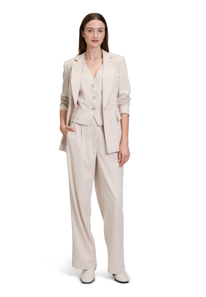 Betty & Co Damen Indoorwesten Dark Cream Mela