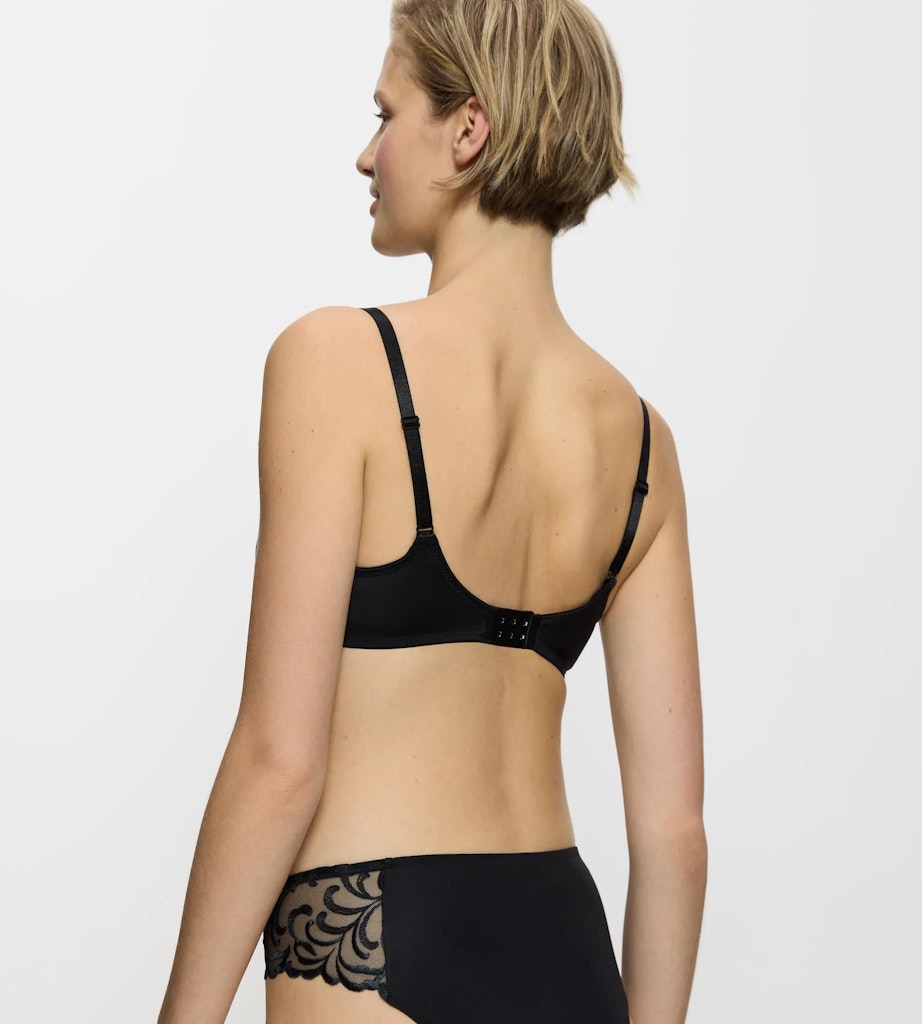 Triumph BH Black