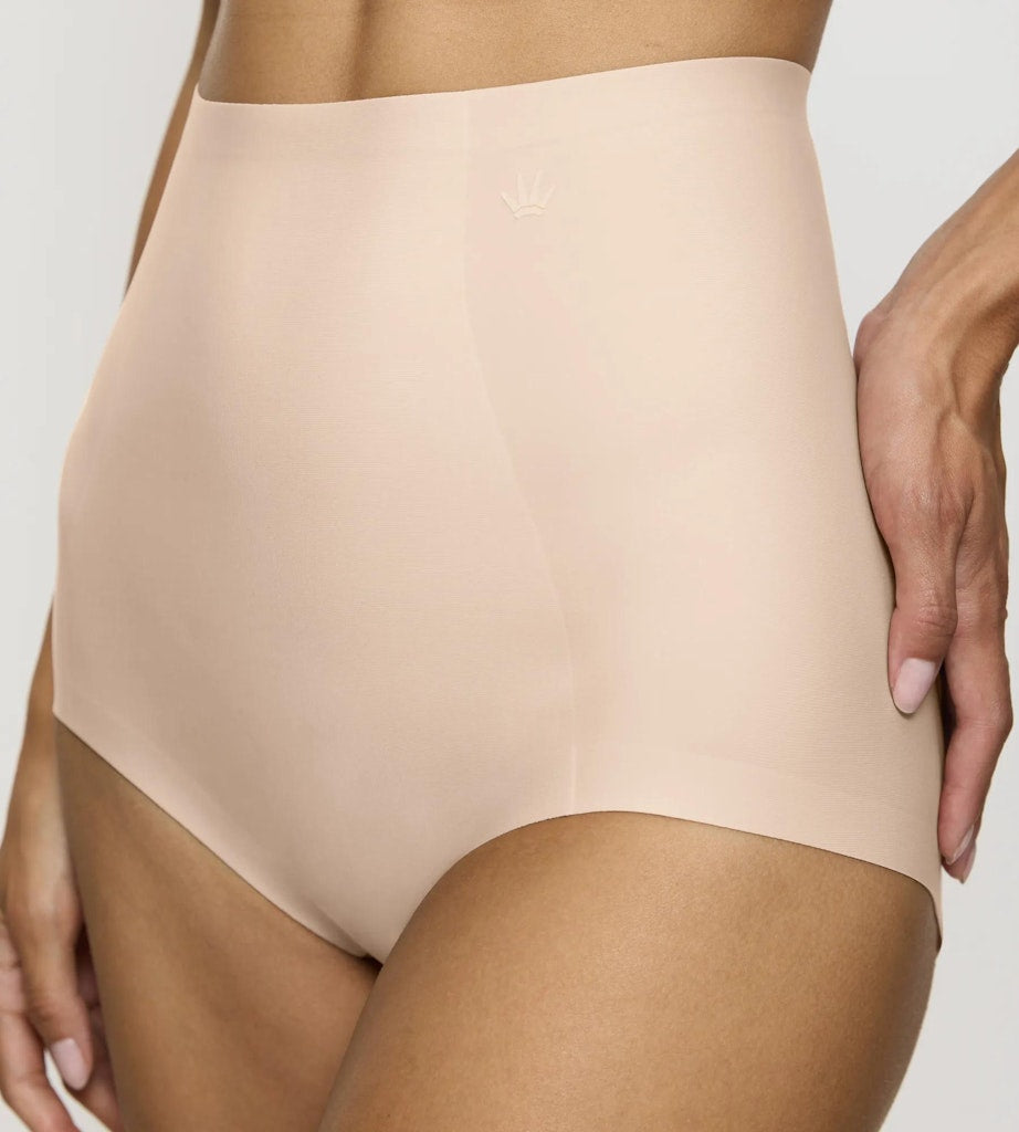 Triumph Slip Nz Nude Beige