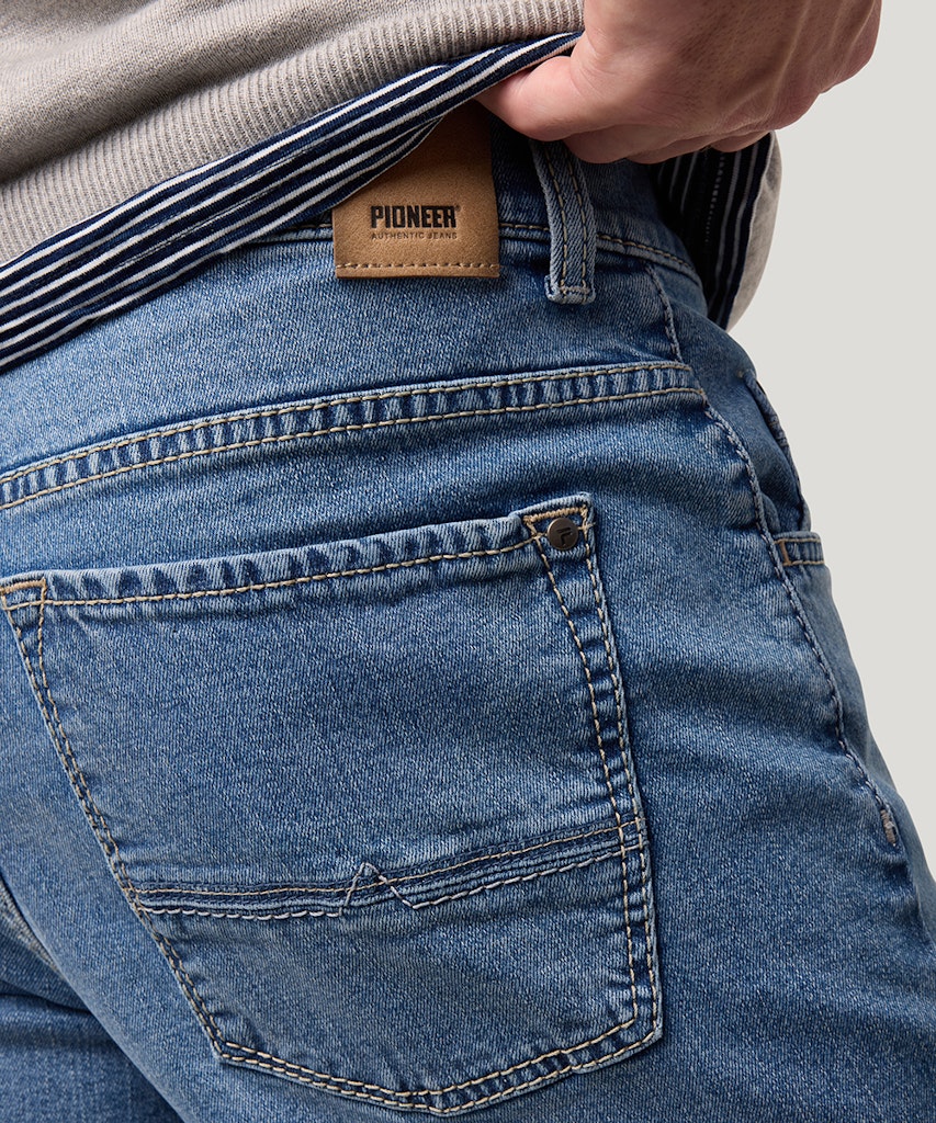 Pioneer Herren Shorts Light Blue