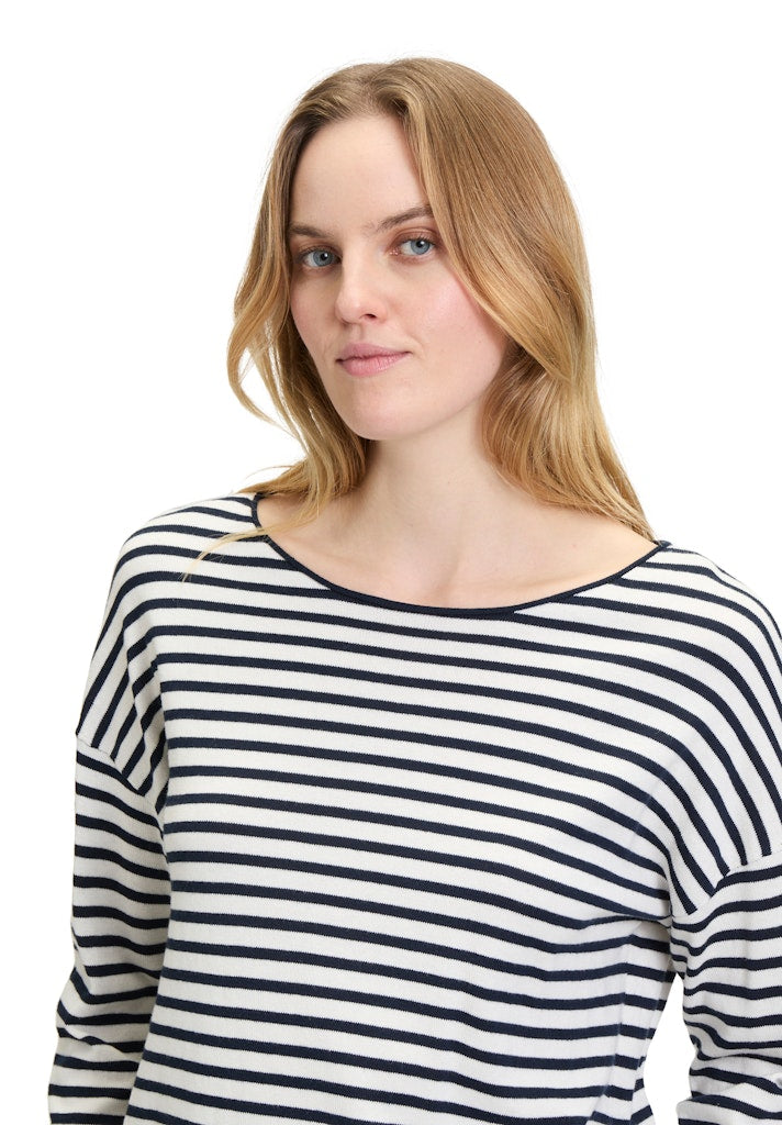 Betty & Co Damen Pullover Cream/Dark Blue