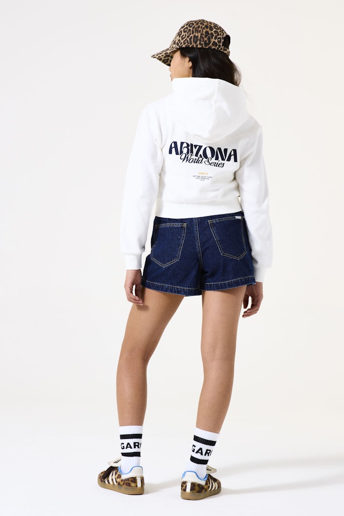 Garcia Mädchen Shorts & Röcke Rinsed