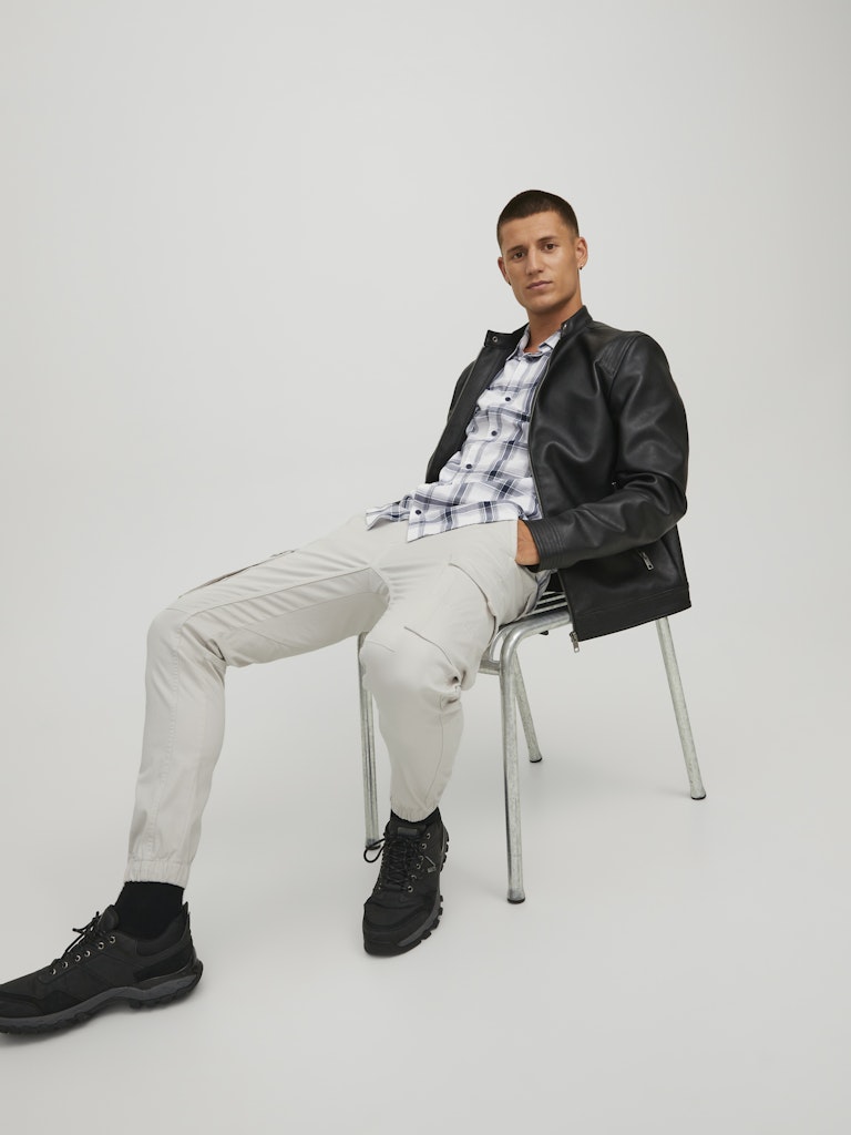 Jack & Jones Herren Hosen Moonbeam