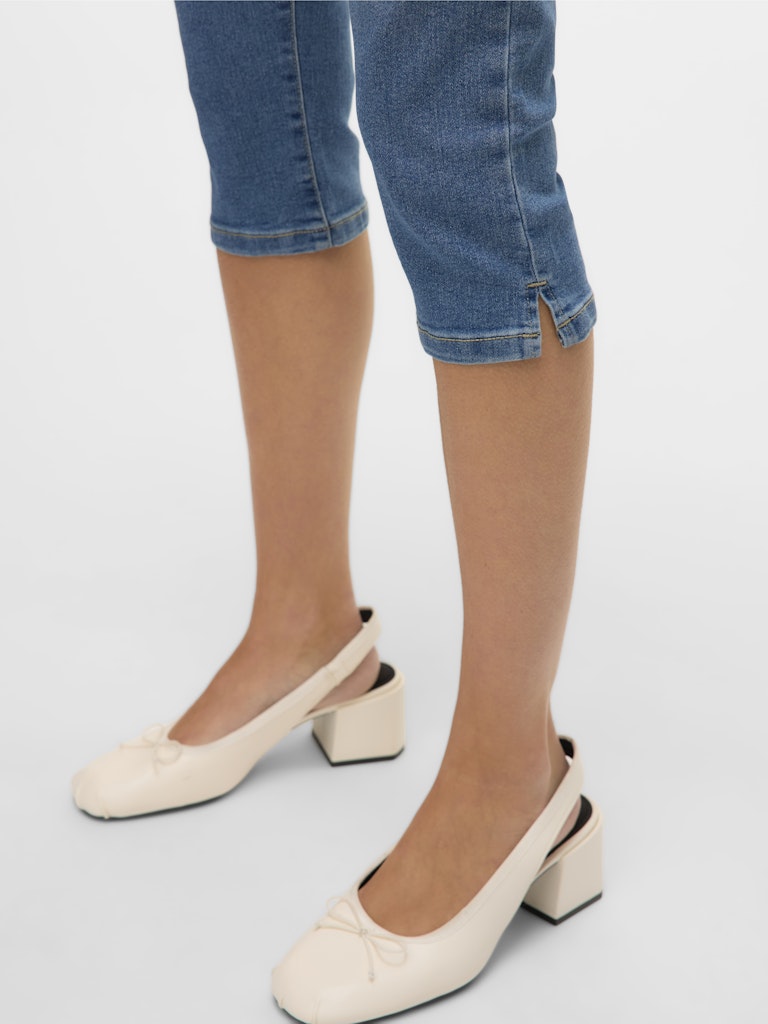 Vero Moda Damen Jeans Medium Blue Den