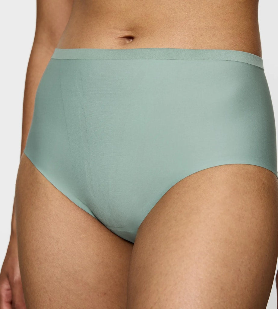 Triumph Slip Abstinthe