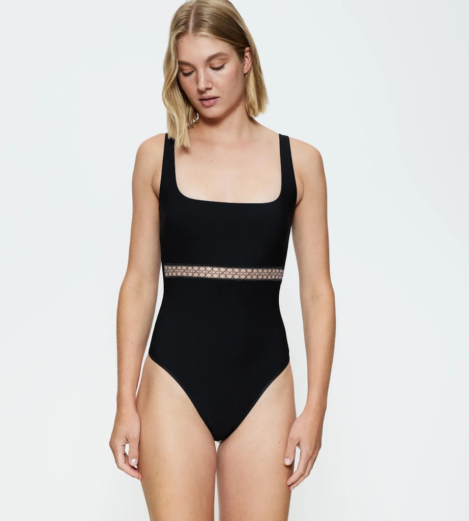 Triumph Body Black