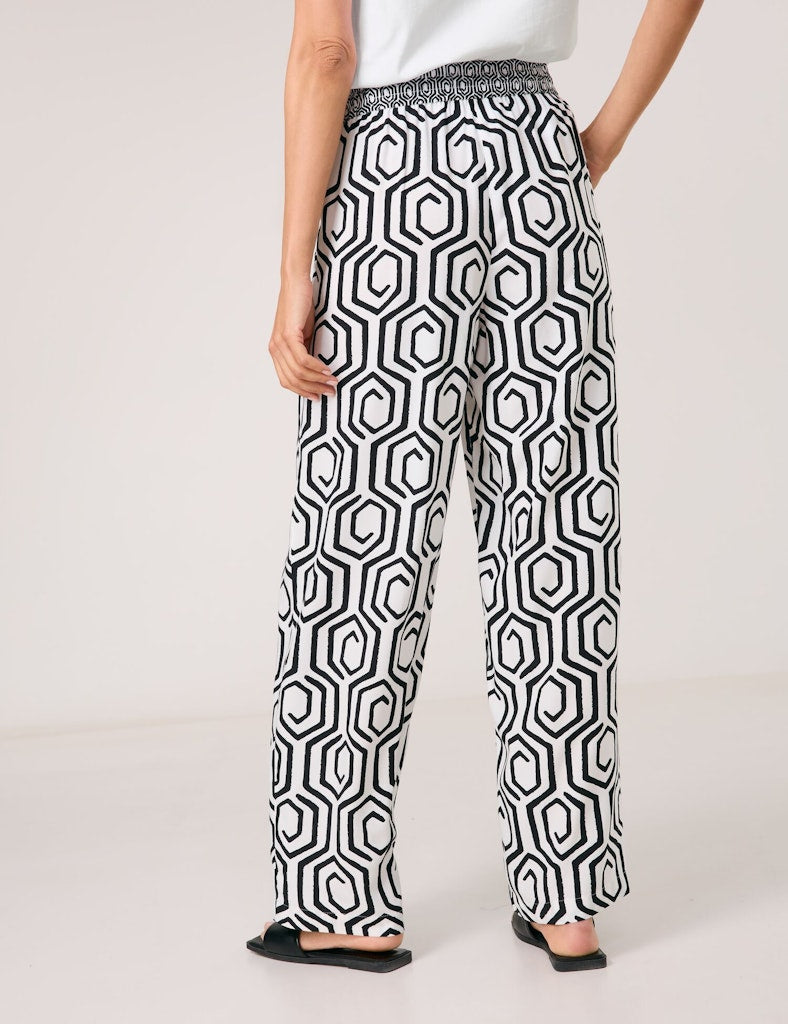 Gerry Weber Damen Hosen Offwhite/