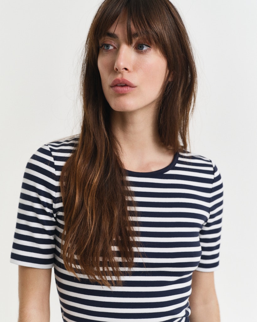 Gant Damen T-Shirts Evening Blu