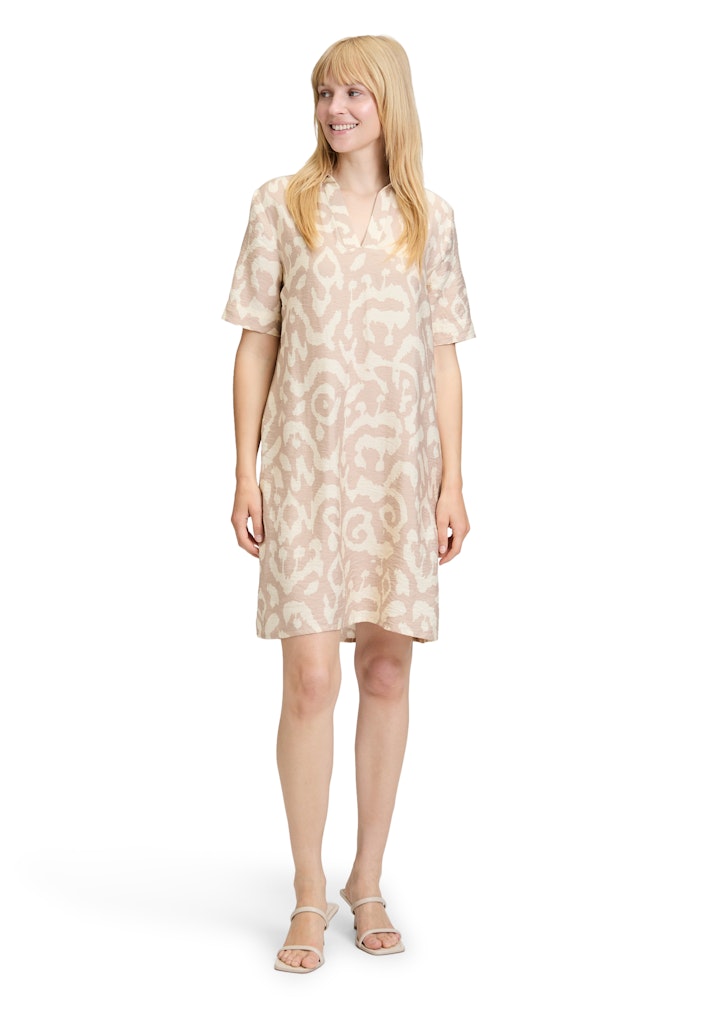 Betty & Co Damen Kleider Nature/Cream