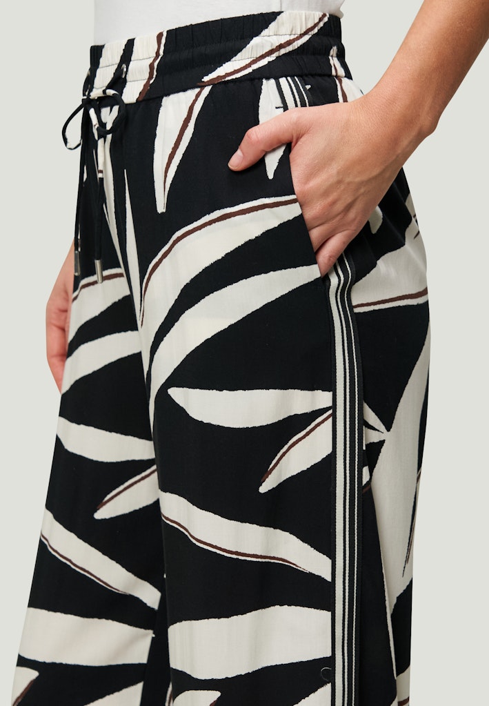 Zero Damen Hosen Blackcream