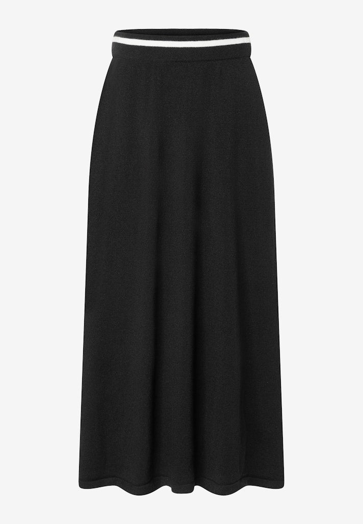 More & More Damen Kleider Black