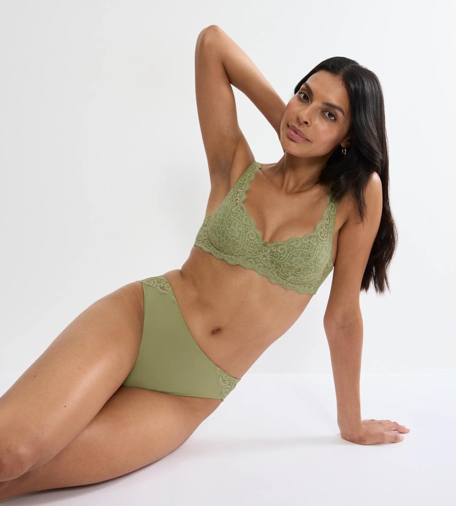 Triumph Slip Olive Gold