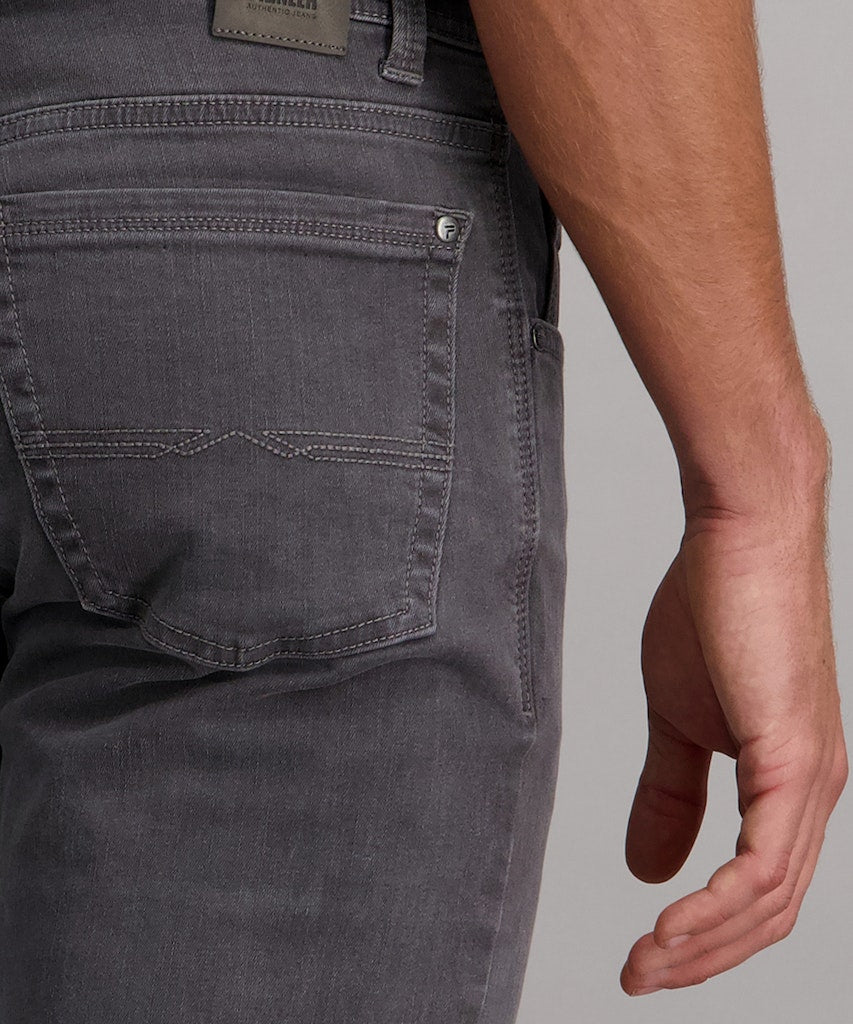 Pioneer Herren Jeans Black Used