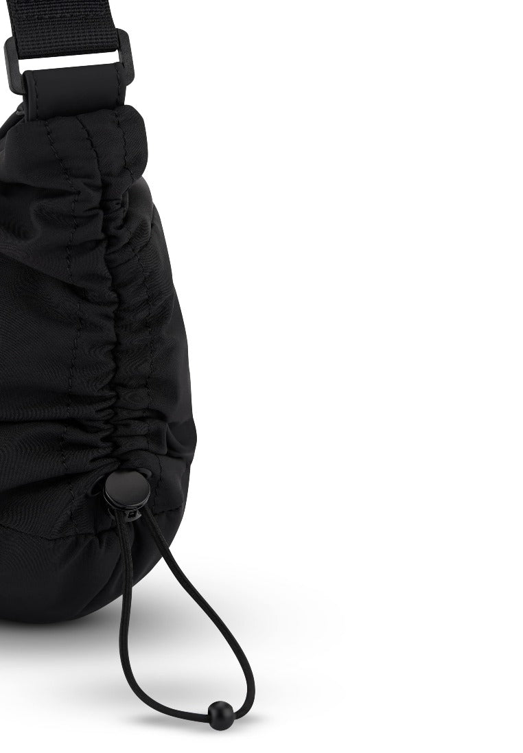 Kapten & Son Skara Small Handtasche All Black
