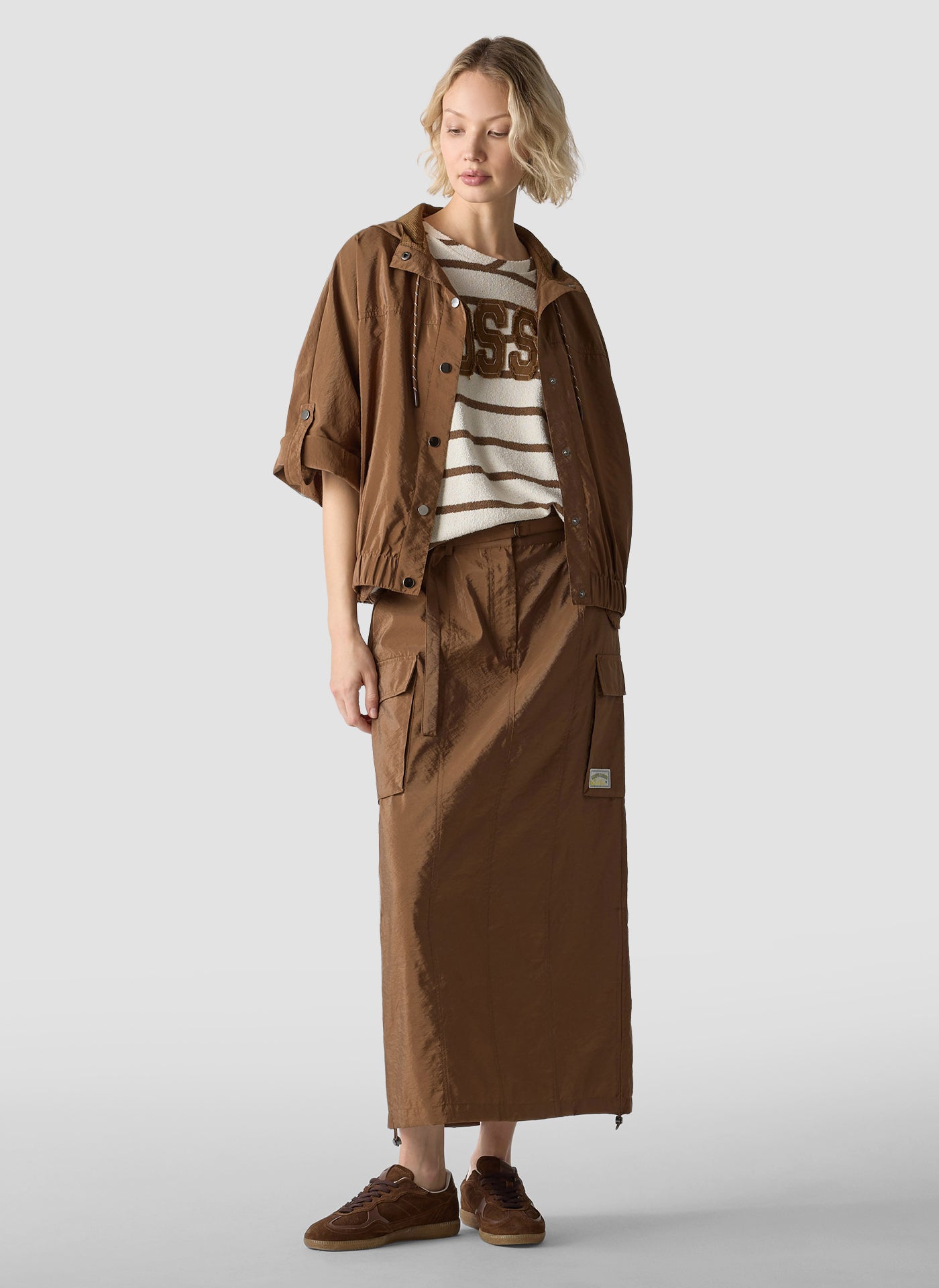 Le Comte Damen T-Shirts Nougat