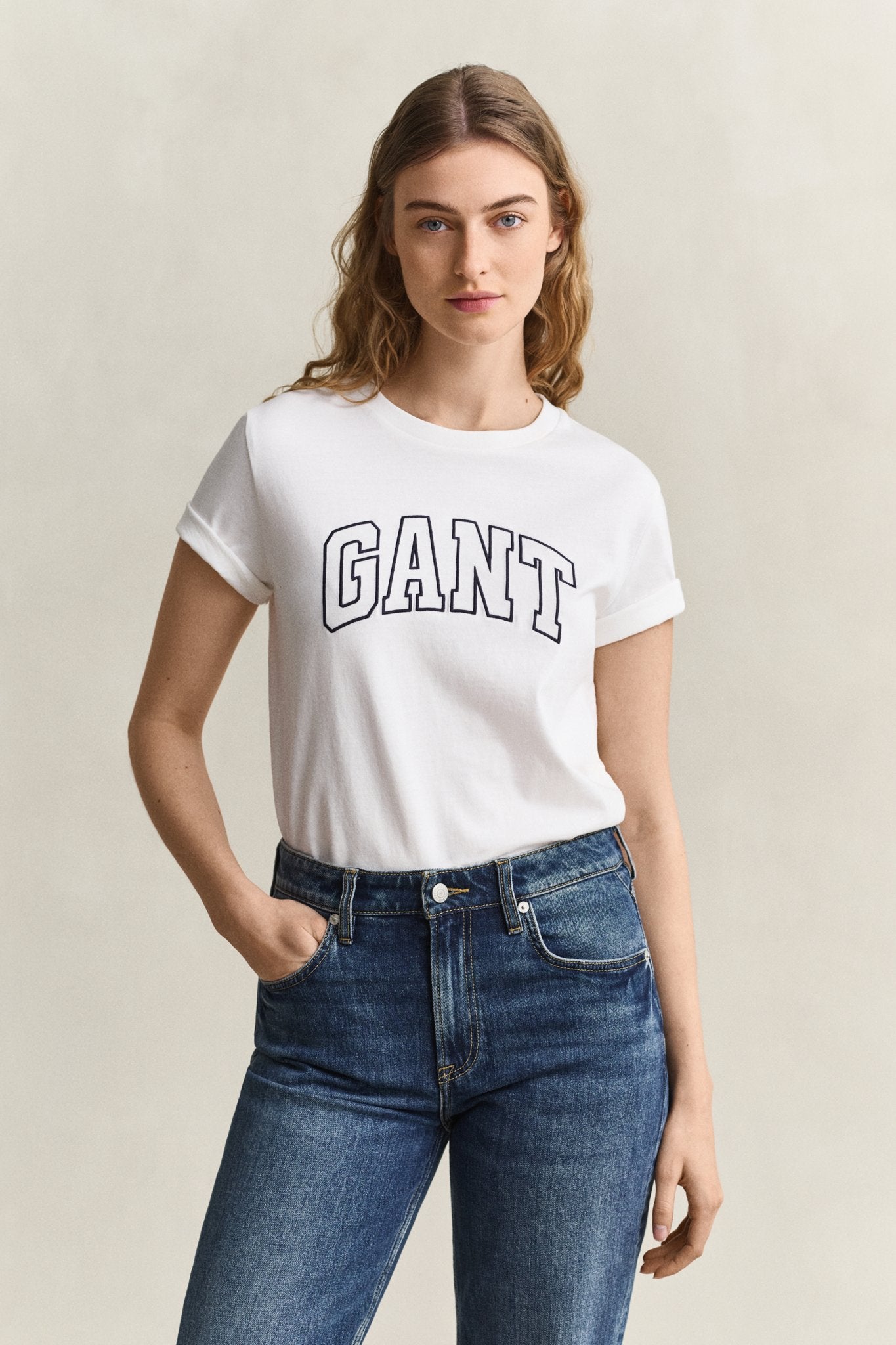 Gant Damen T-Shirts Eggshell