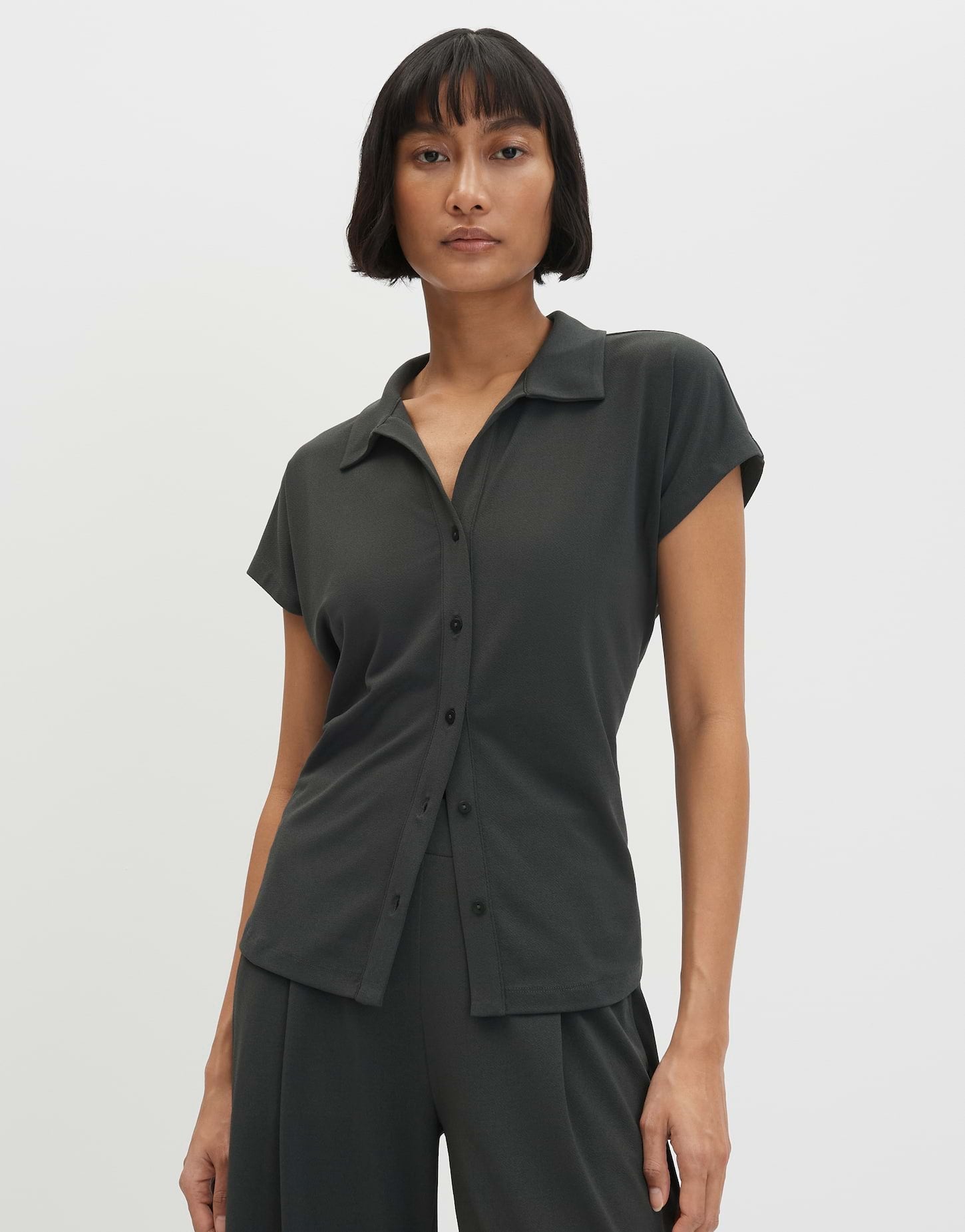 Someday Damen T-Shirts Midnight Olive