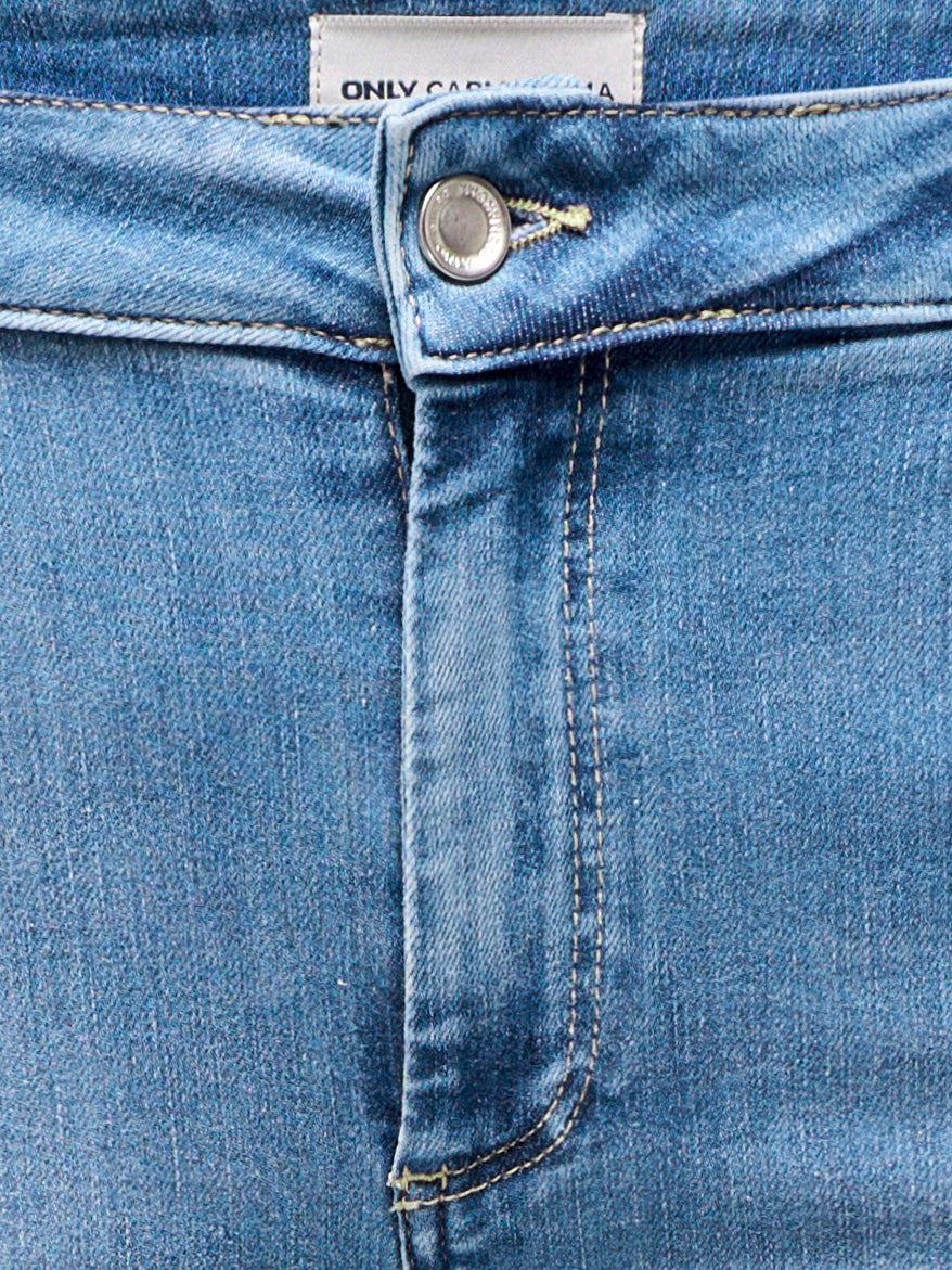 Only Carmakoma Damen Jeans Light Medium Bl