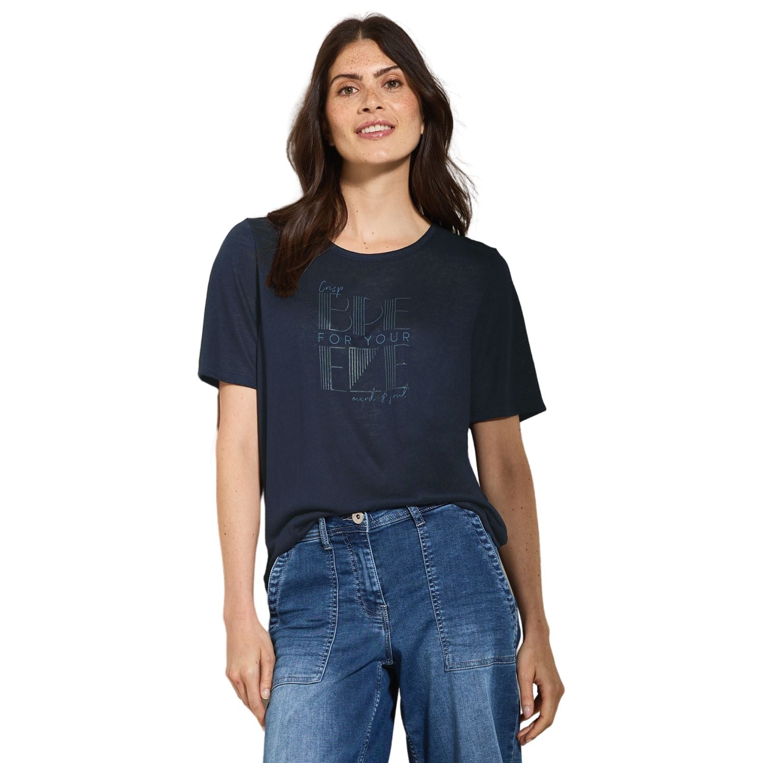 T-Shirts & Tops