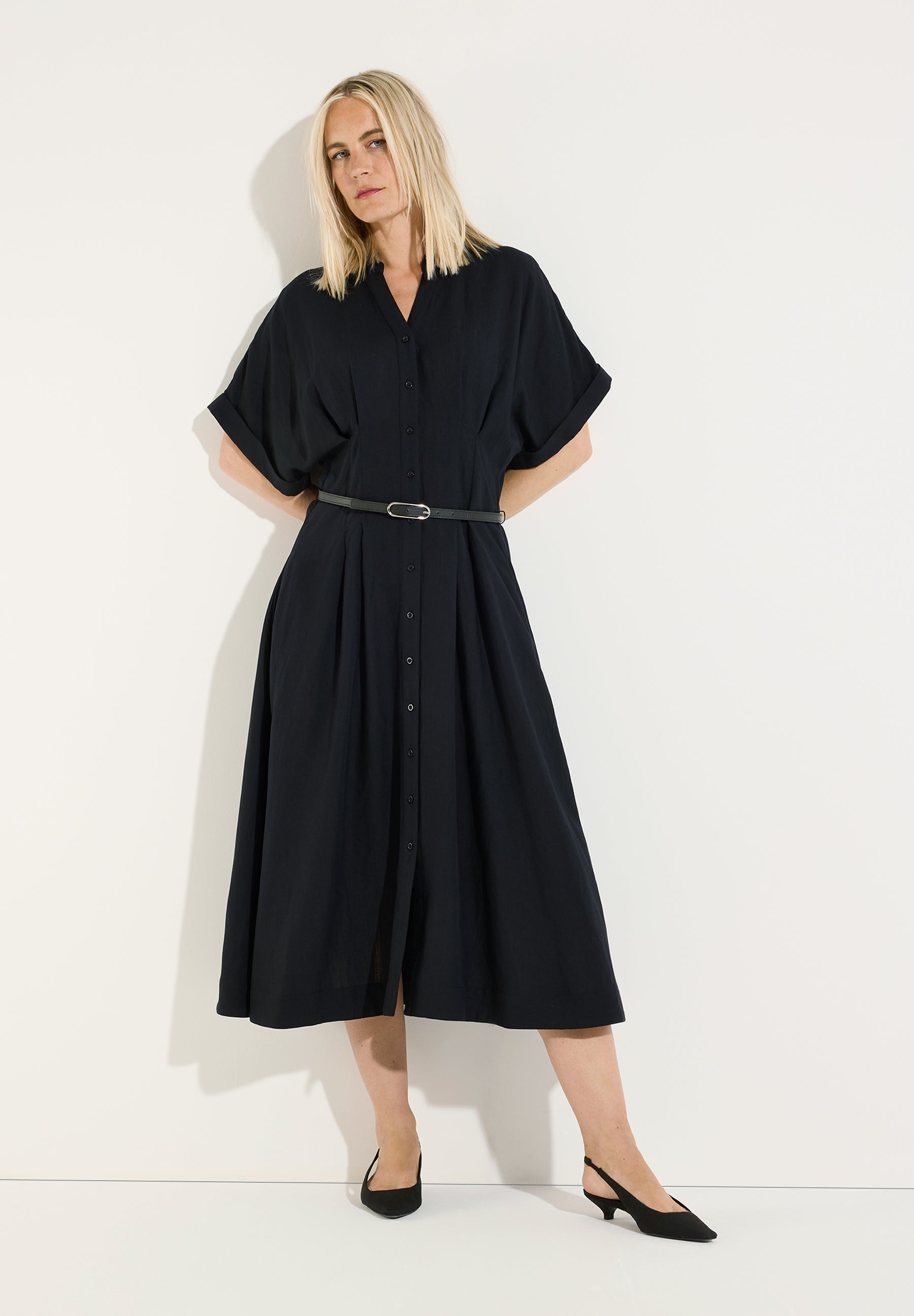 More & More Damen Kleider Black