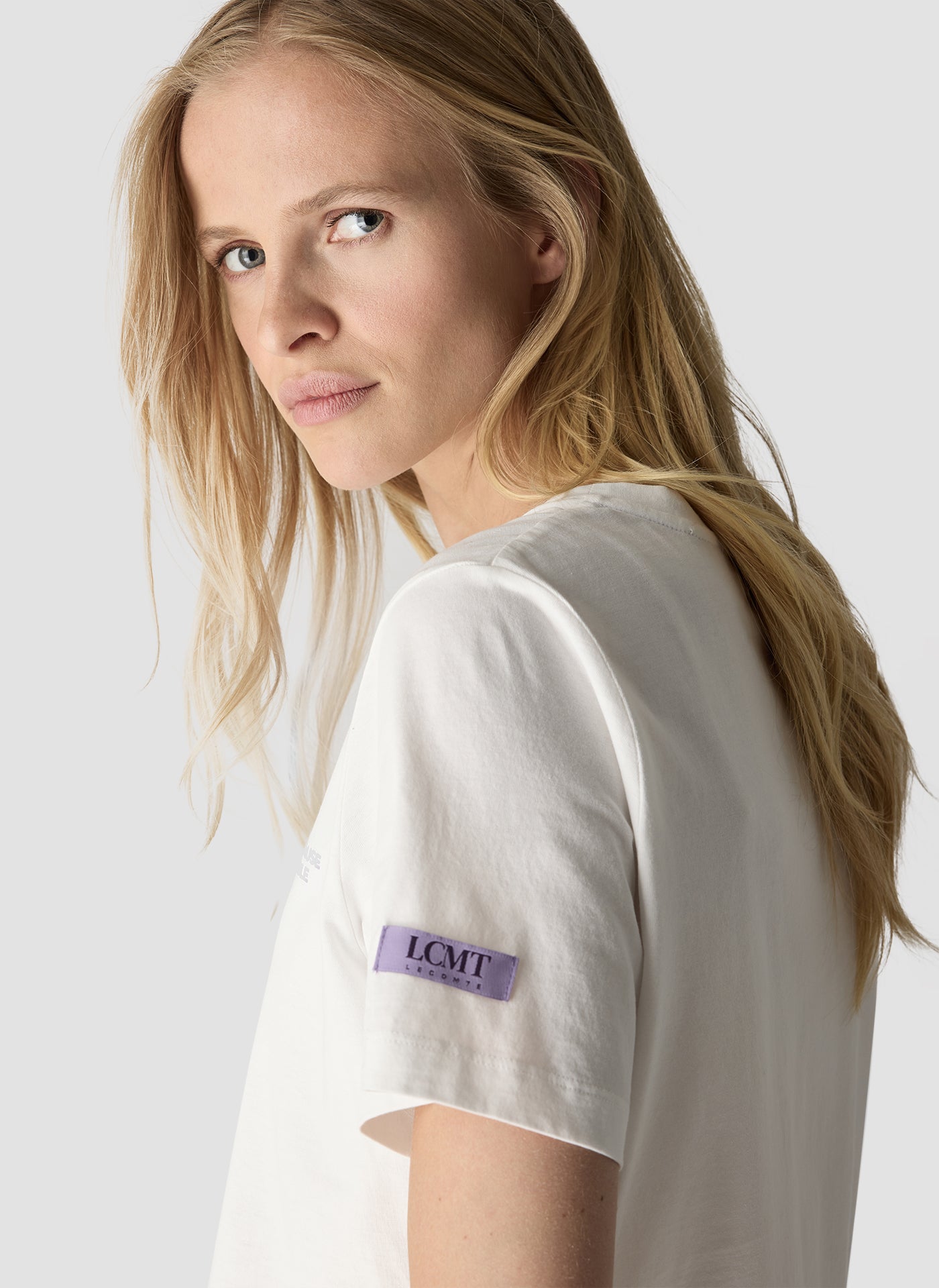 Le Comte Damen T-Shirts Natur