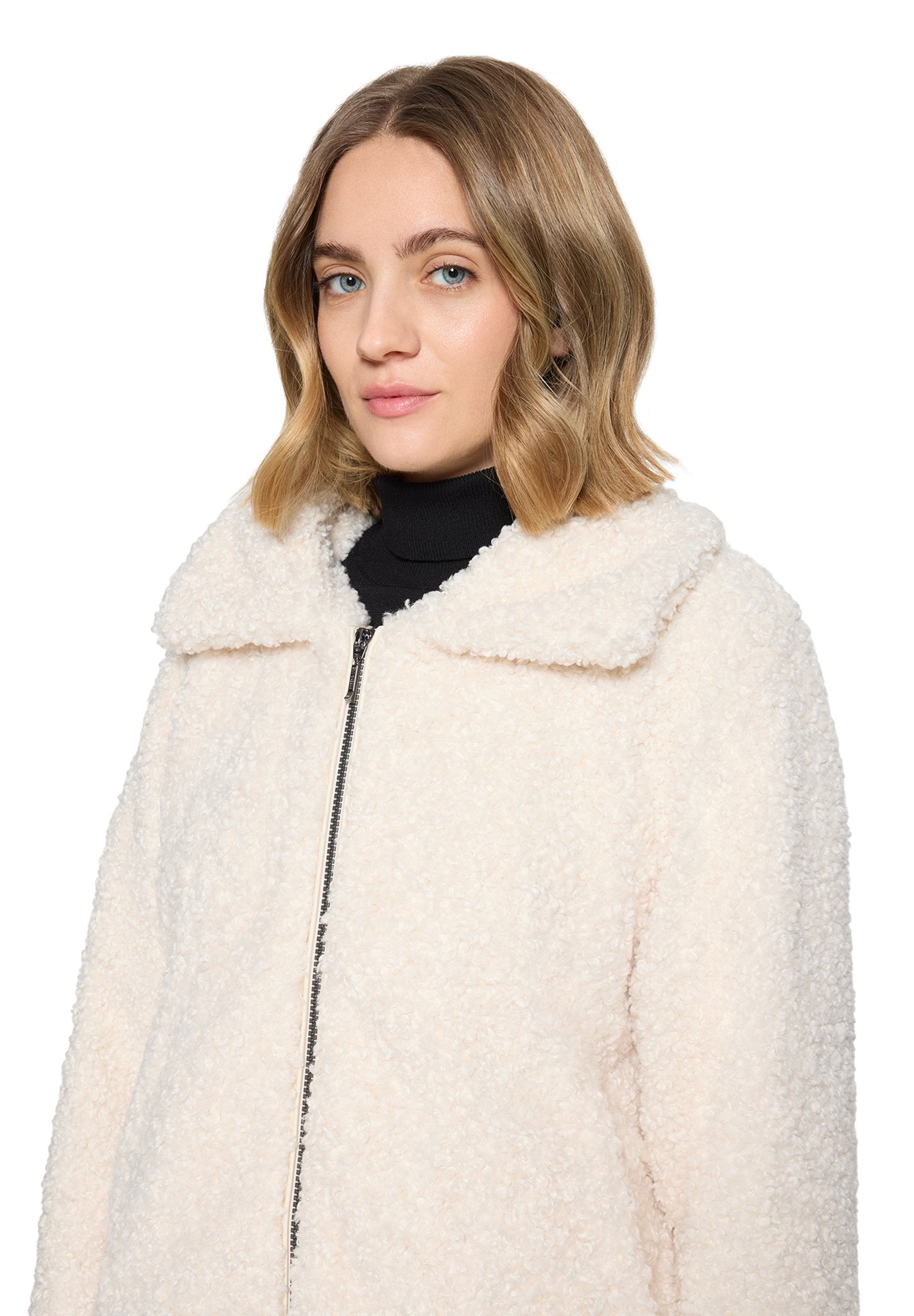 Amber & June Damen Jacken  Pearl Crea