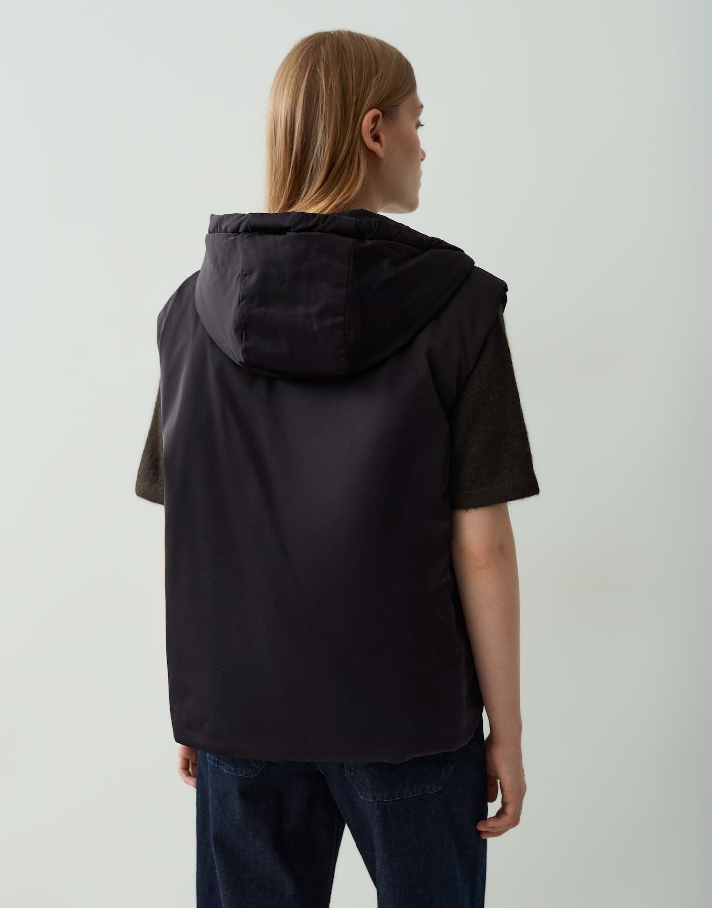 Opus Damen Indoorwesten Black