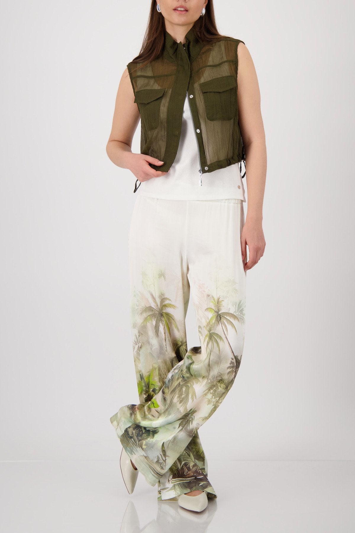 Monari Damen Indoorwesten  Olive