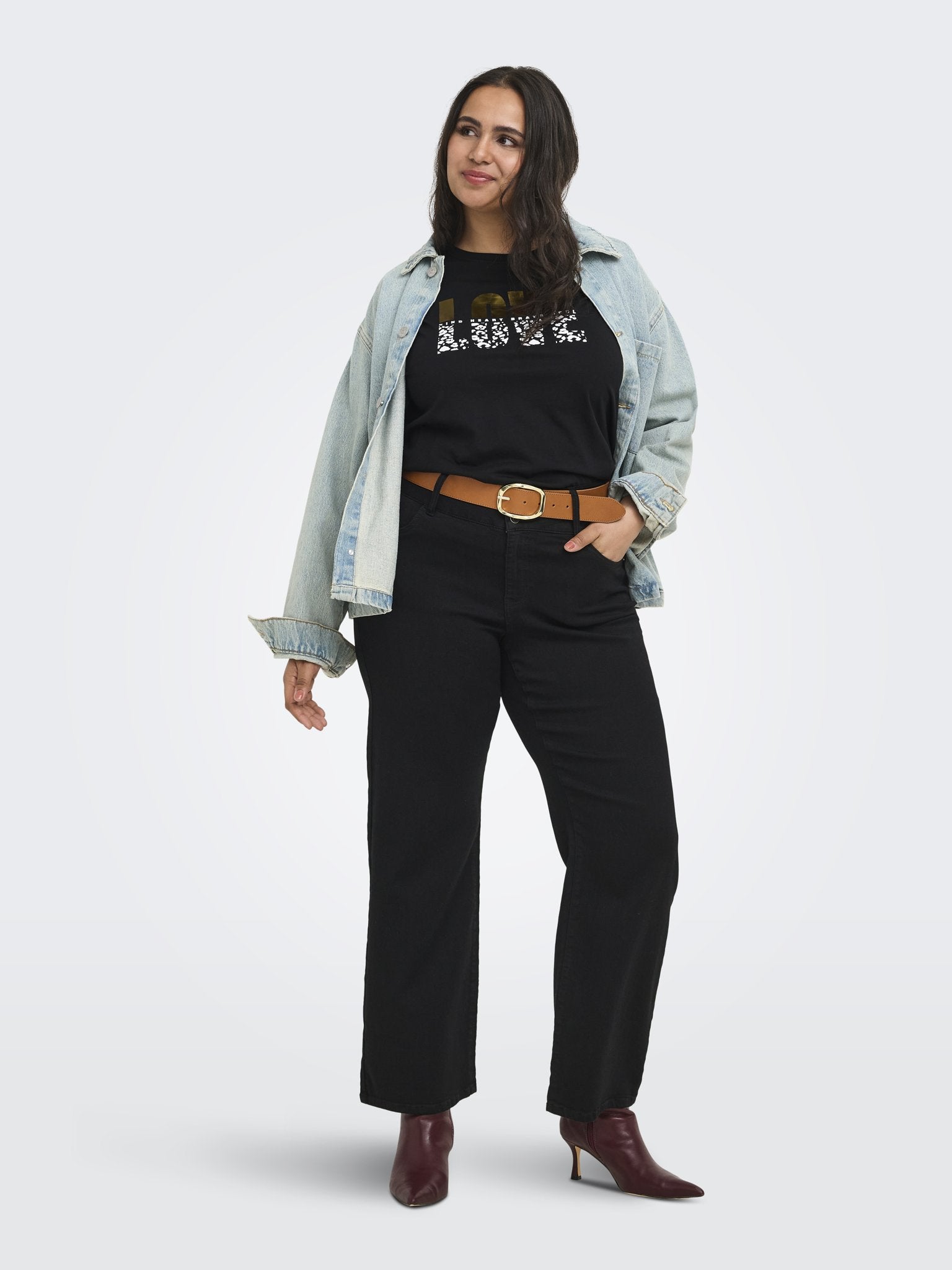 Only Caramkoma Damen T-Shirts Black/Love Leo