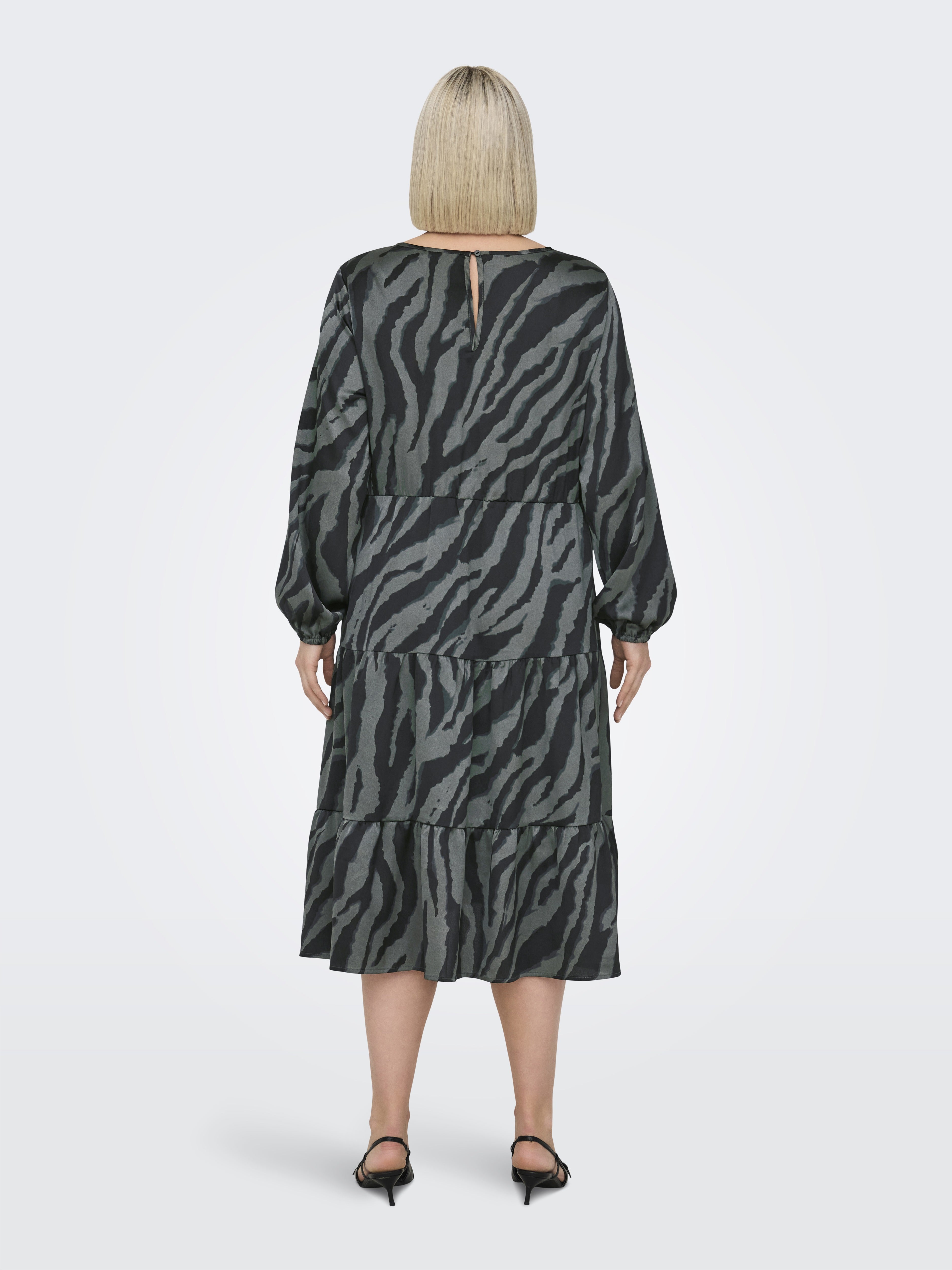 Only Carmakoma Damen Kleider Black/Maxi Zee
