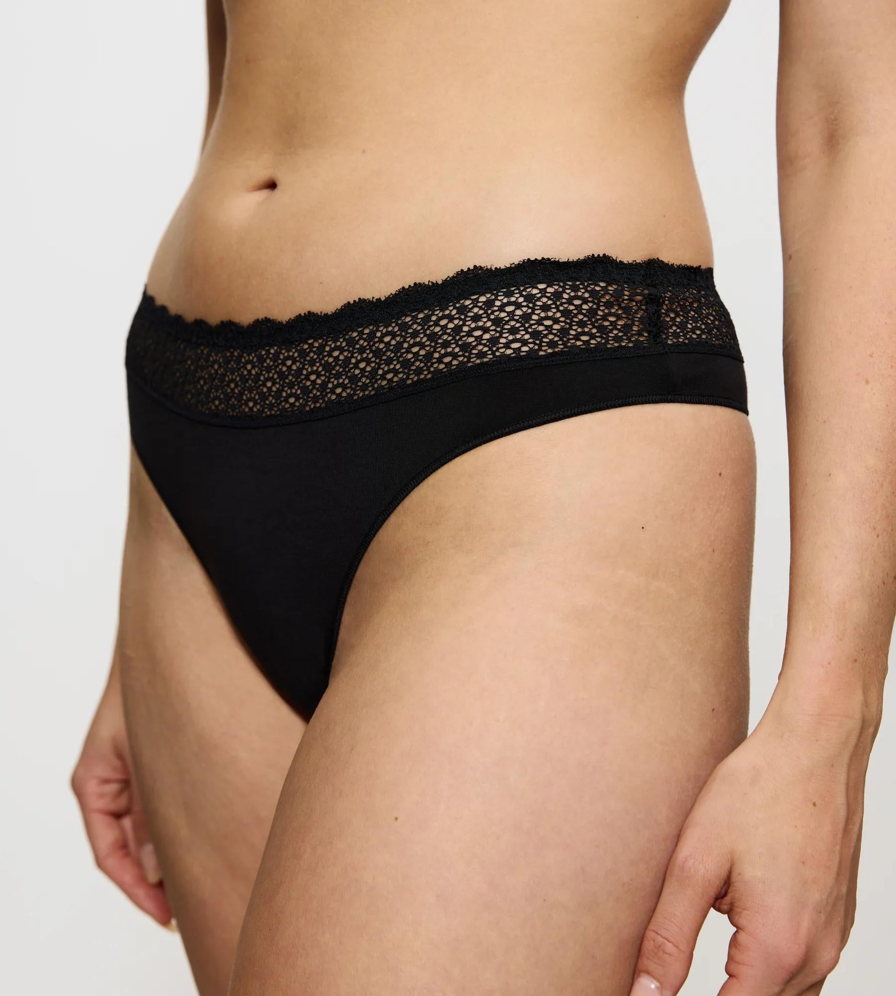 Triumph Slip  Black