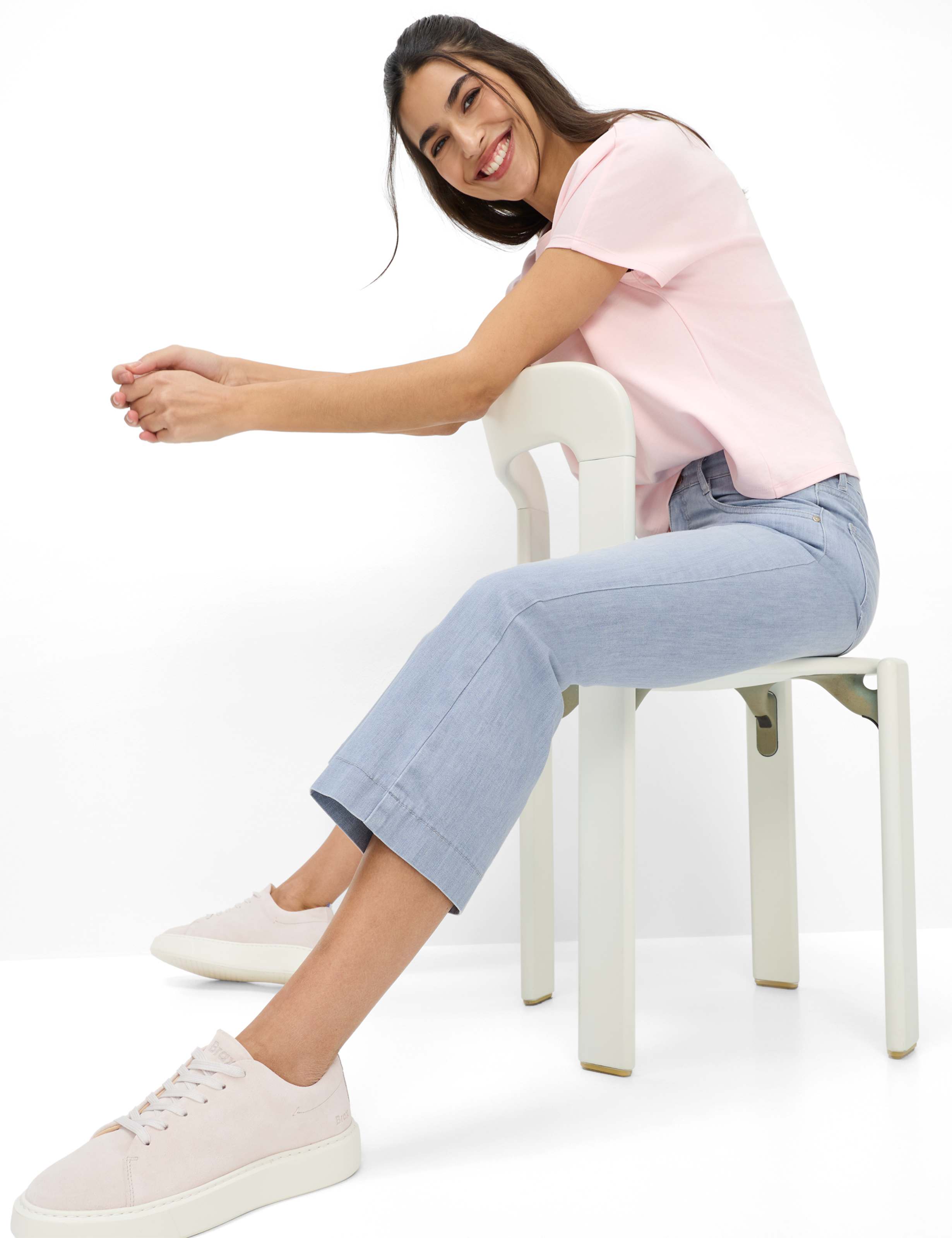Brax Damen Jeans Used Light Grey