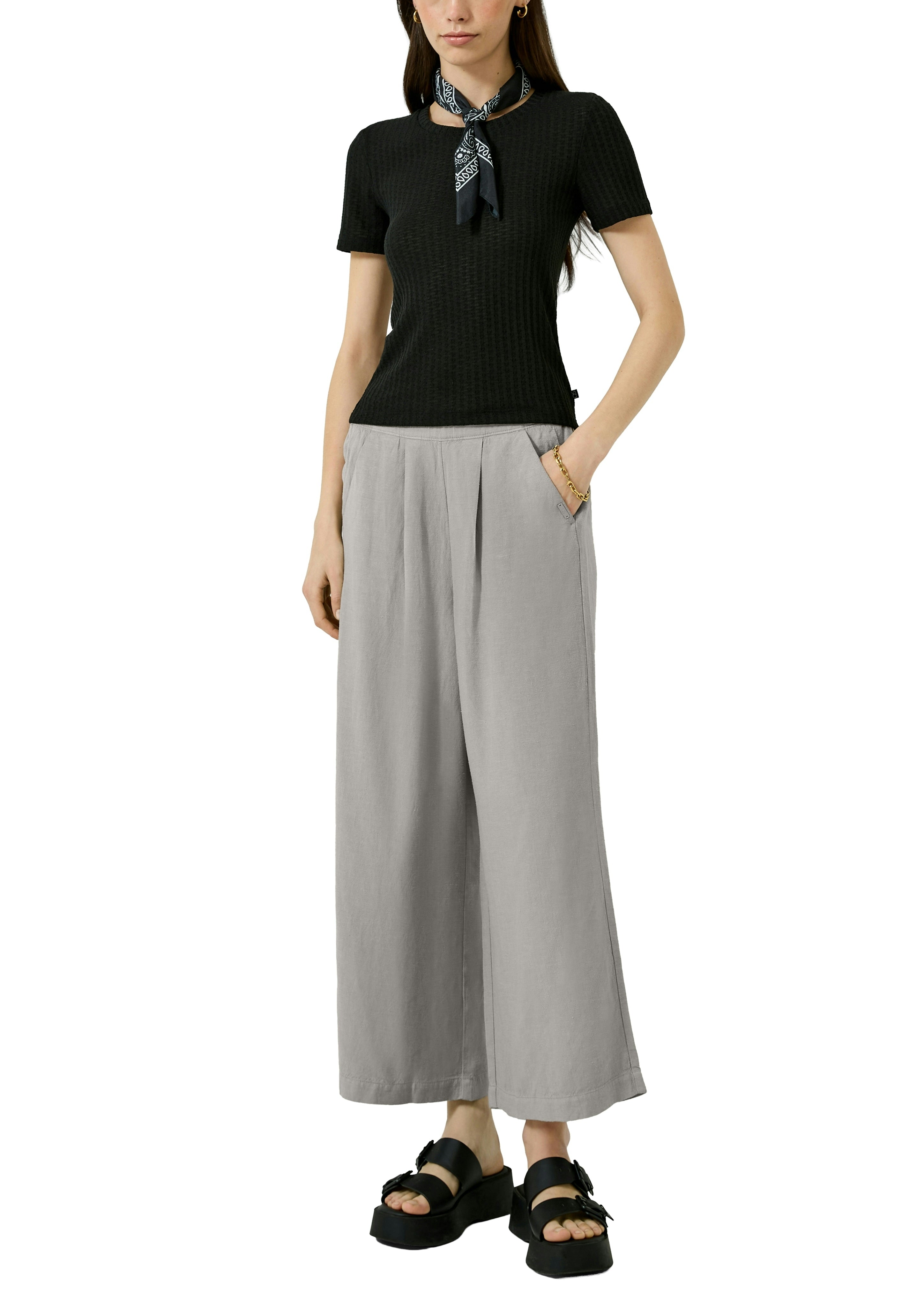 QS by S.Oliver Damen Shorts Grey/Black