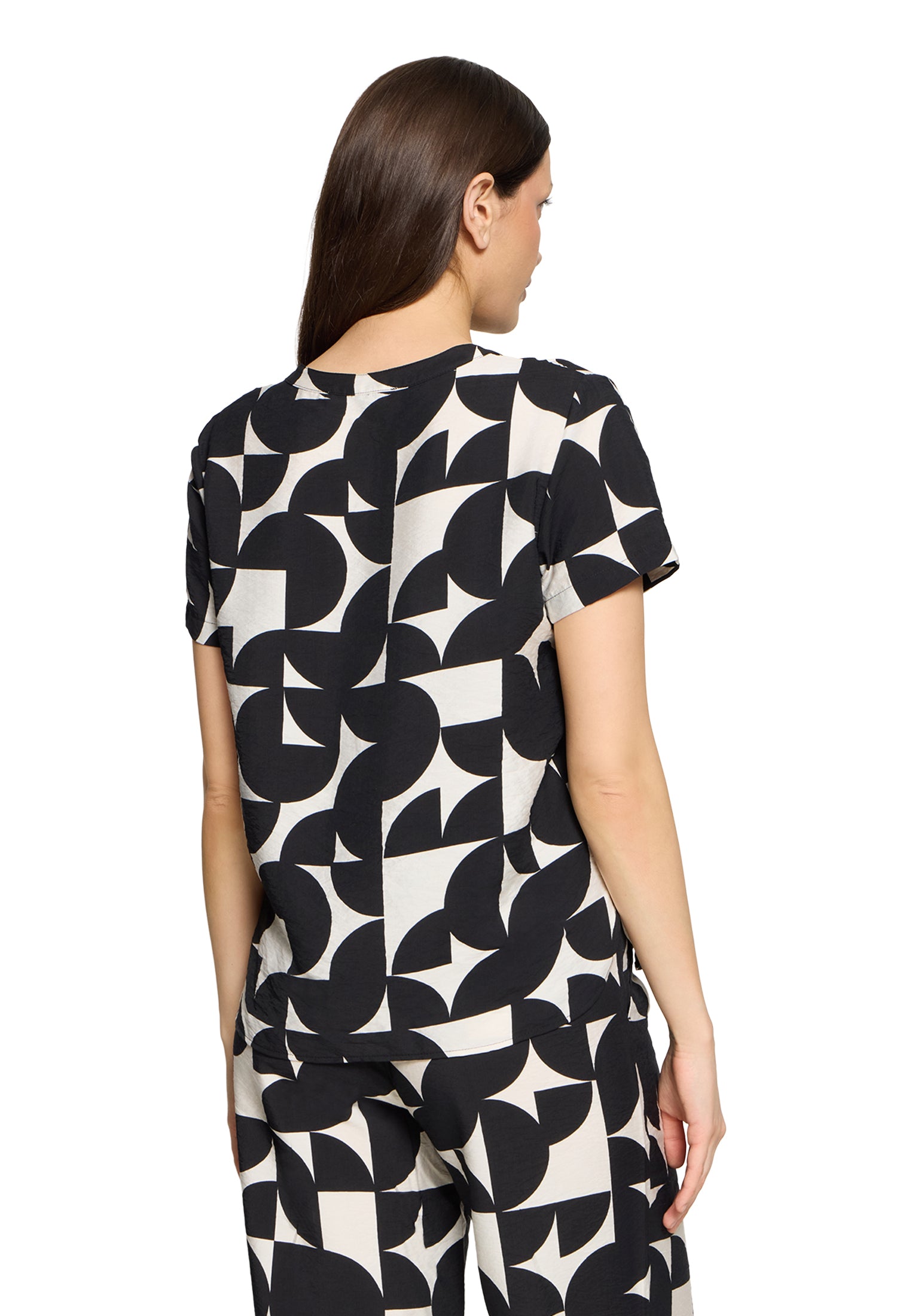 Betty & Co Damen Blusen kurz Black/Cream