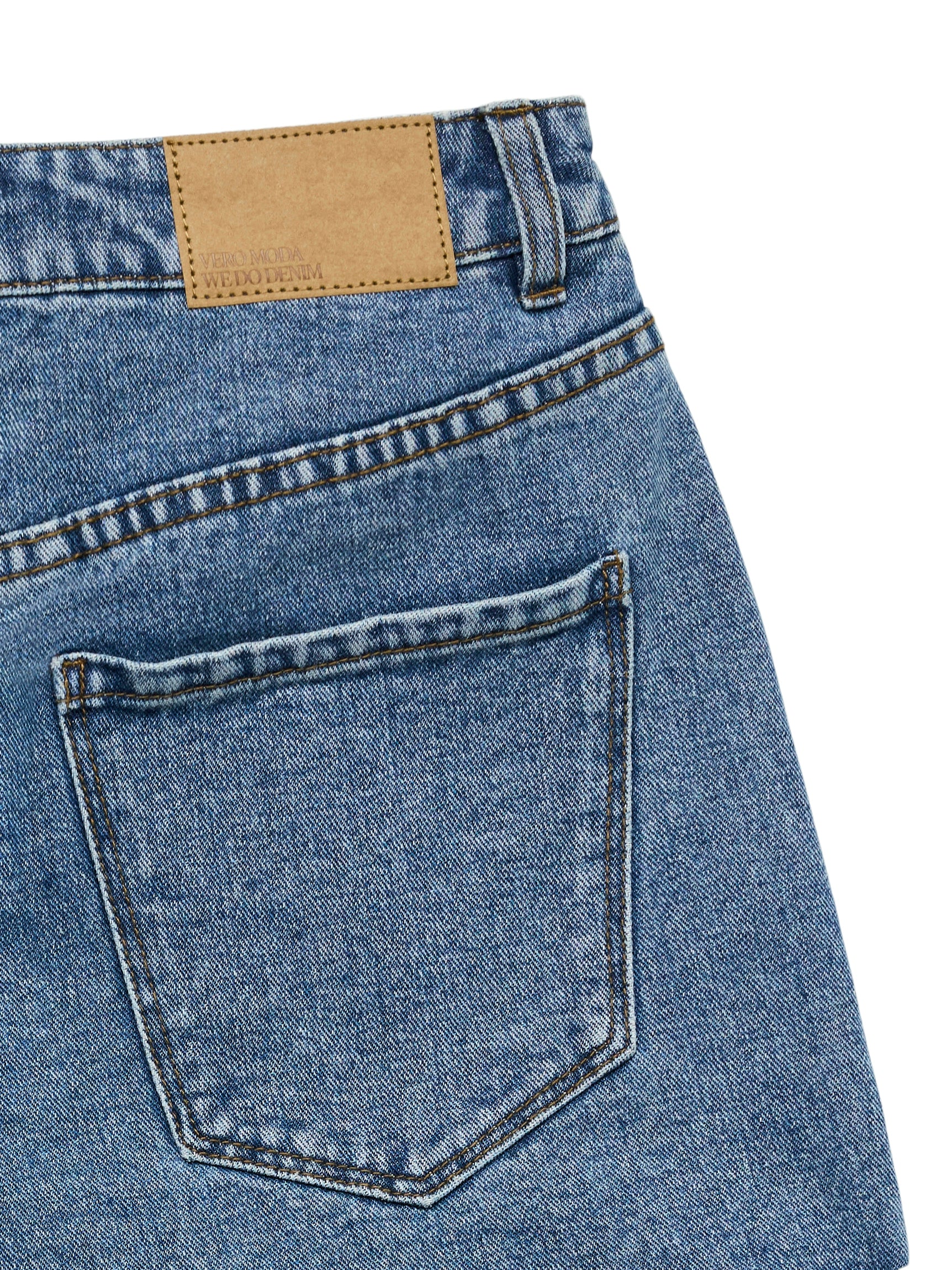 Vero Moda Damen Shorts Medium Blue Den