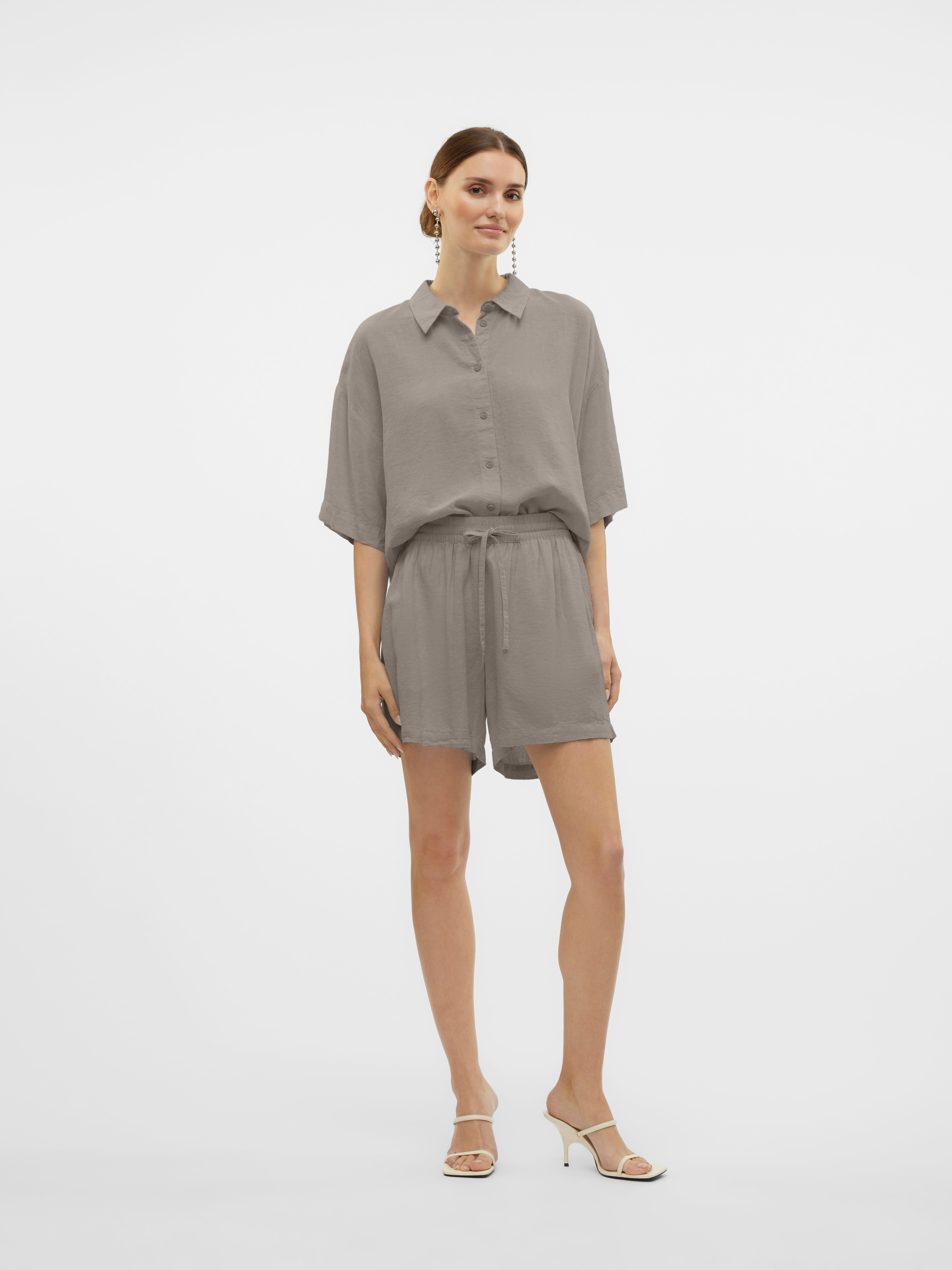 Vero Moda Damen Shorts Moon Rock/Melan