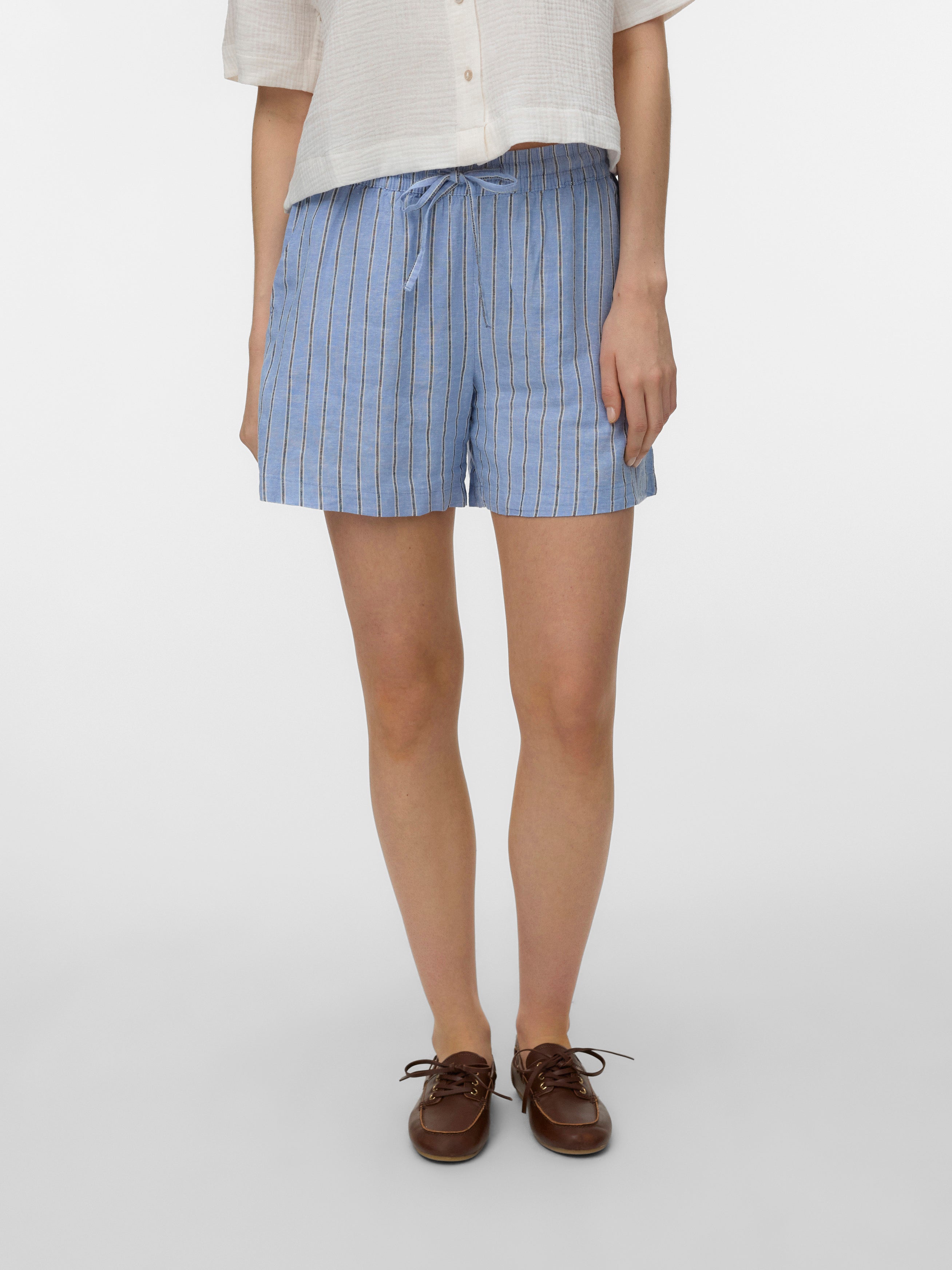 Vero Moda Damen Shorts Cornflower Blue