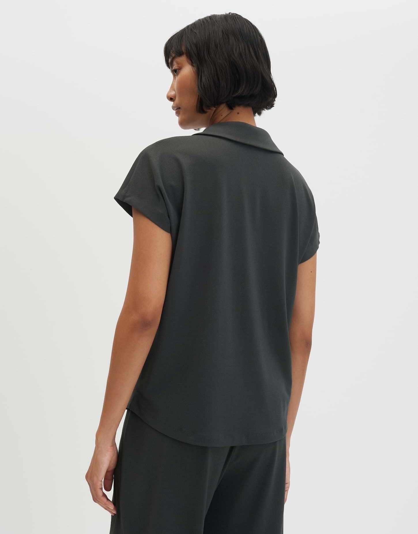 Someday Damen T-Shirts Midnight Olive