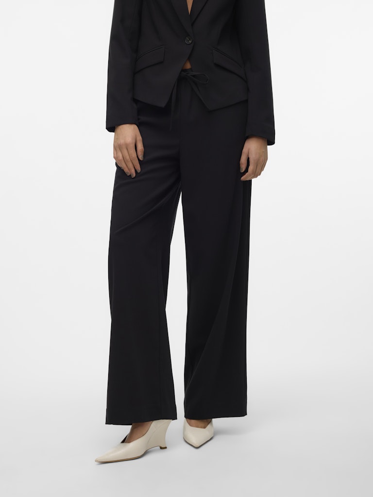 Vero Moda Damen Hosen Black