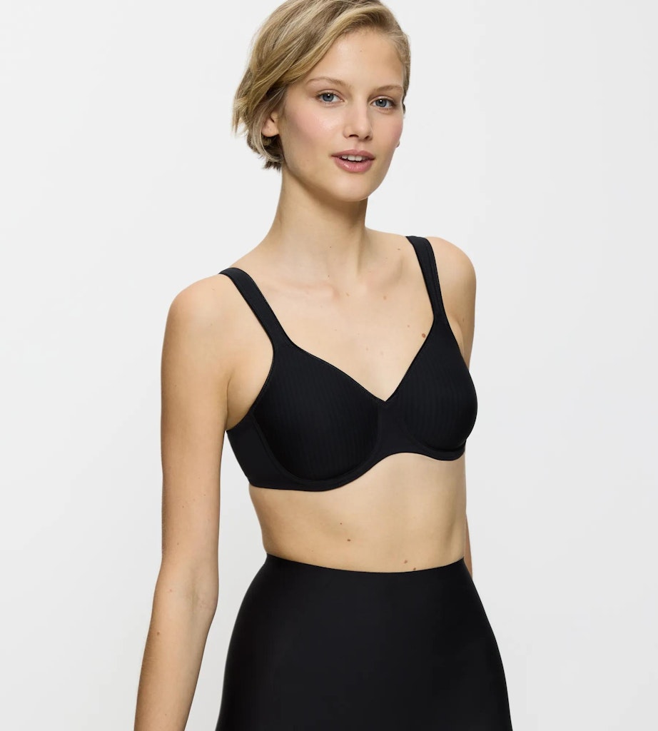 Triumph BH  Black