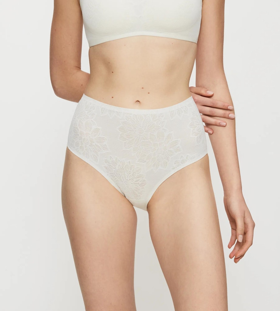Triumph Slip  Chrysanthe