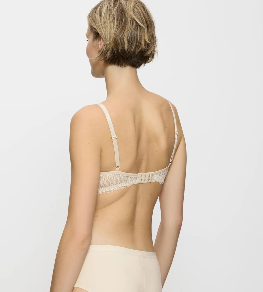 Triumph BH  Creamy Dre