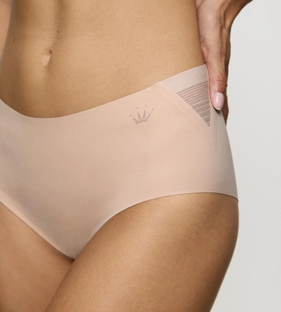 Triumph Slip  Soft Prali