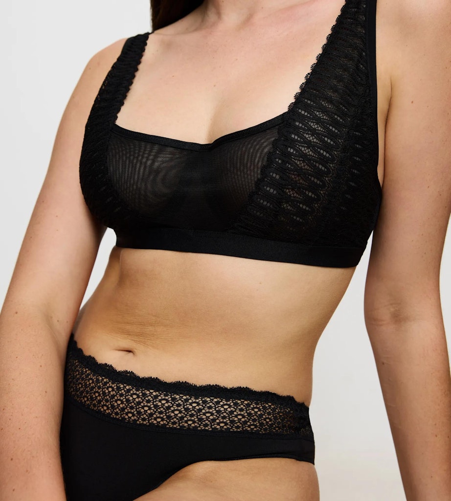 Triumph BH  Black