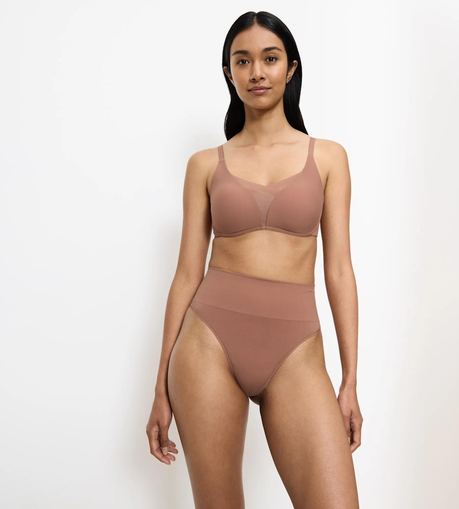 Triumph Slip  Toasted Al